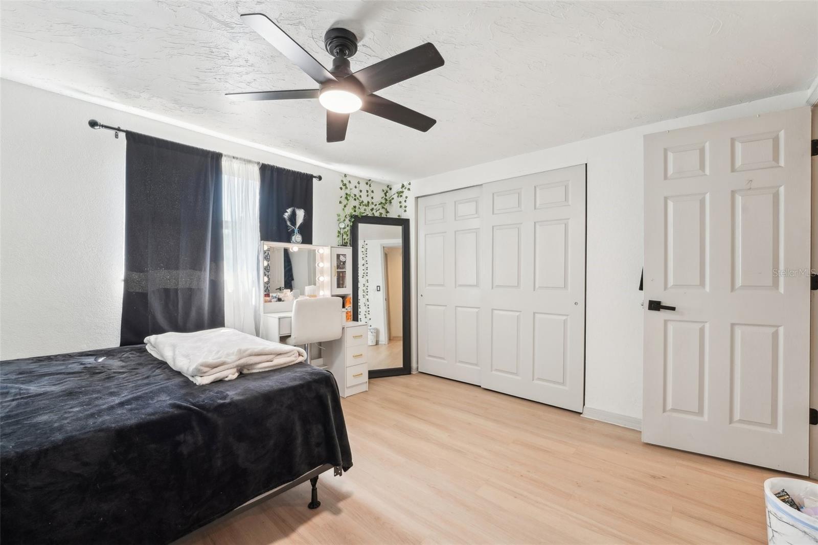 Listing photo id 19 for 12701 Cornell Court
