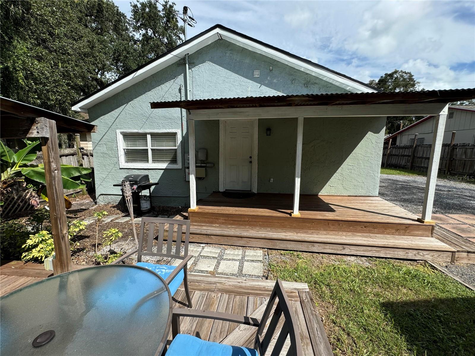 Image 19 of 26 For 1211 Curtis Street