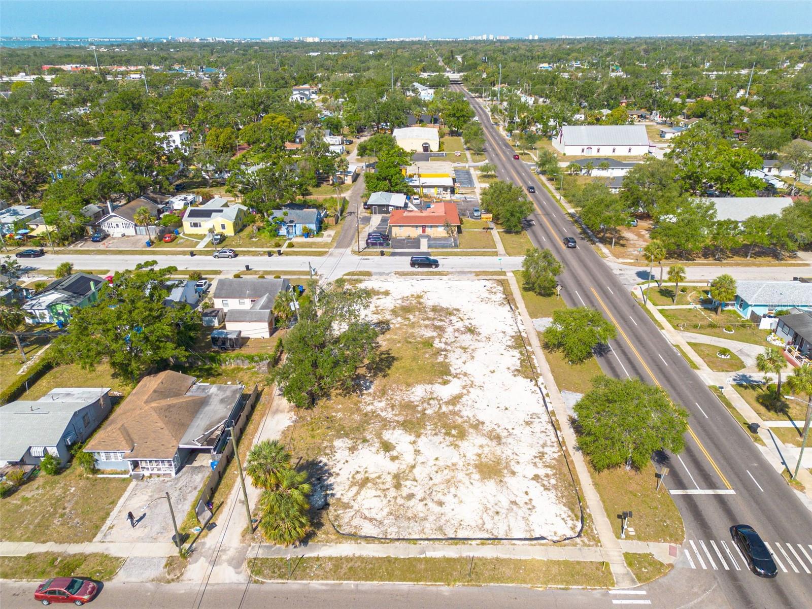 Image 8 of 8 For 2830 18th Avenue S