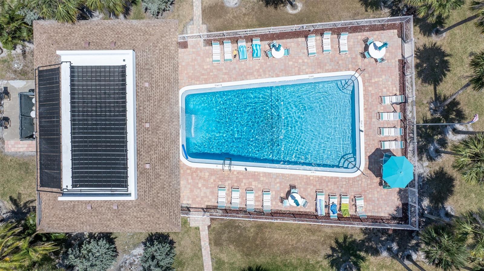 Image 11 of 63 For 1451 Gulf Boulevard 117