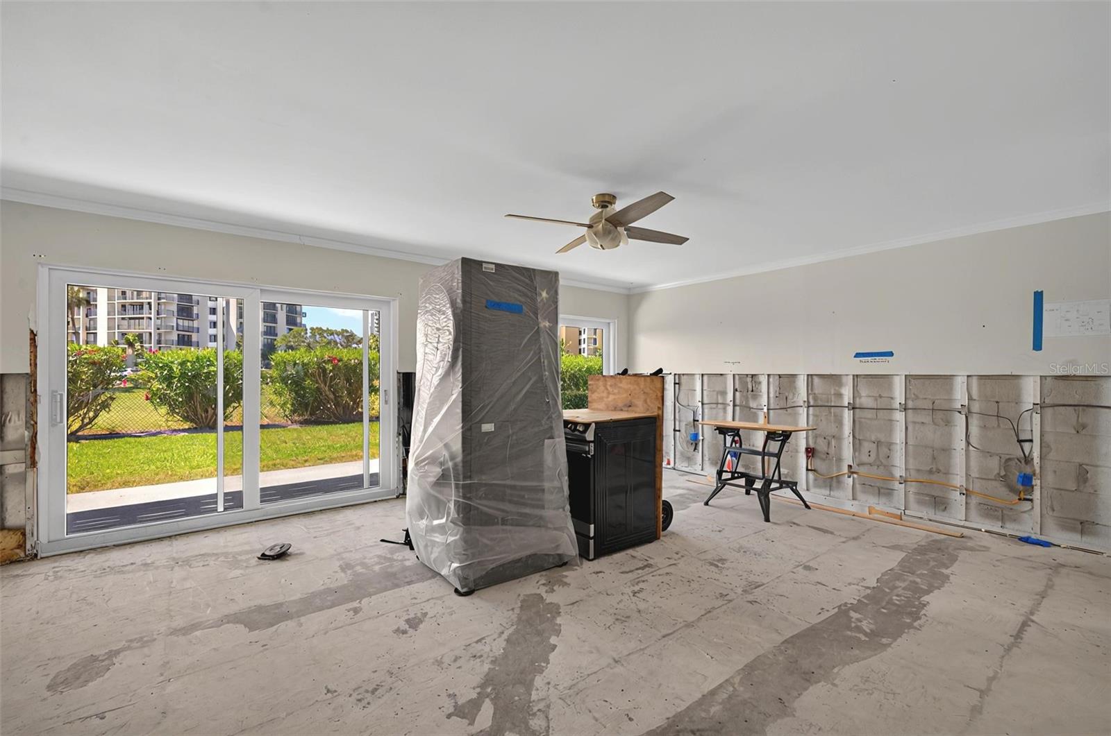 Image 26 of 63 For 1451 Gulf Boulevard 117