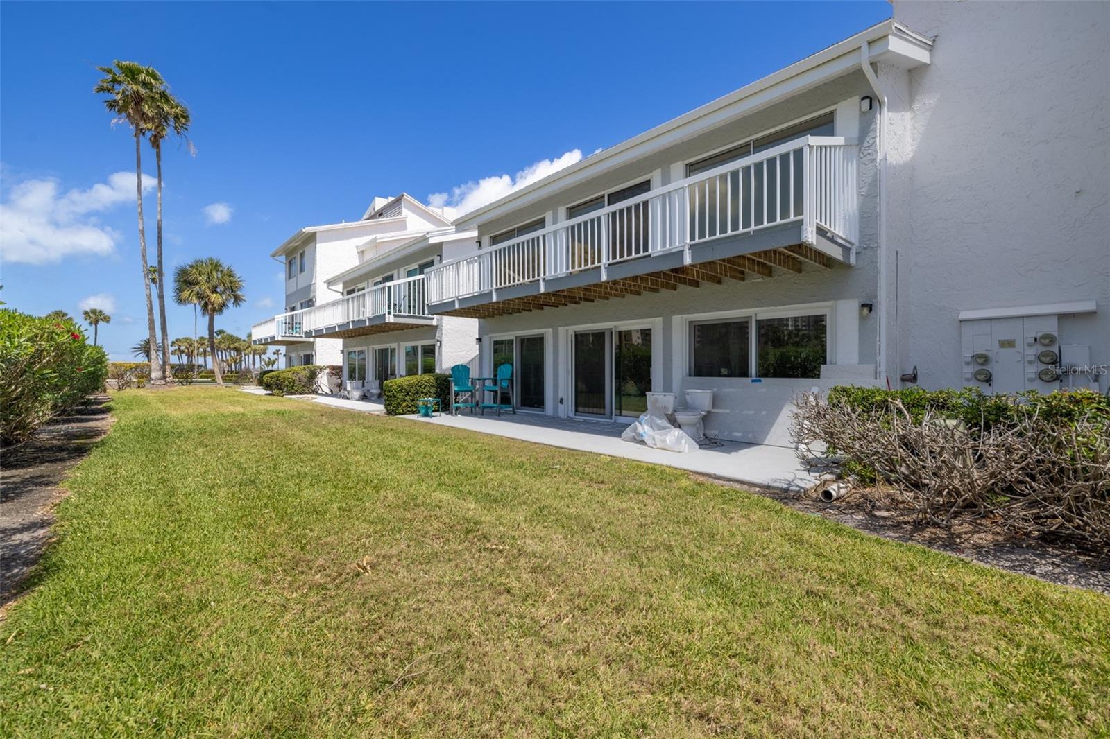 Image 45 of 63 For 1451 Gulf Boulevard 117