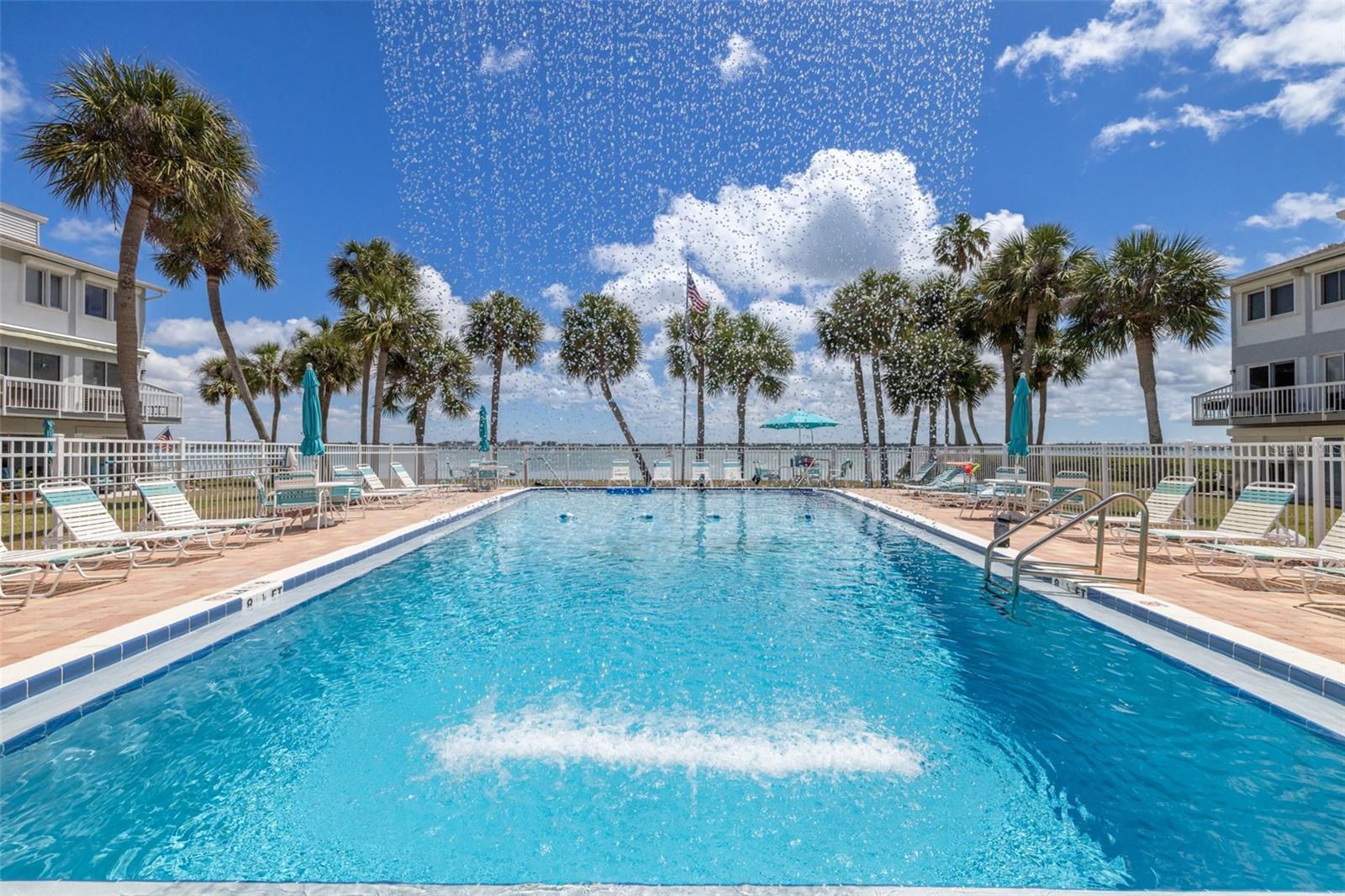 Image 7 of 63 For 1451 Gulf Boulevard 117