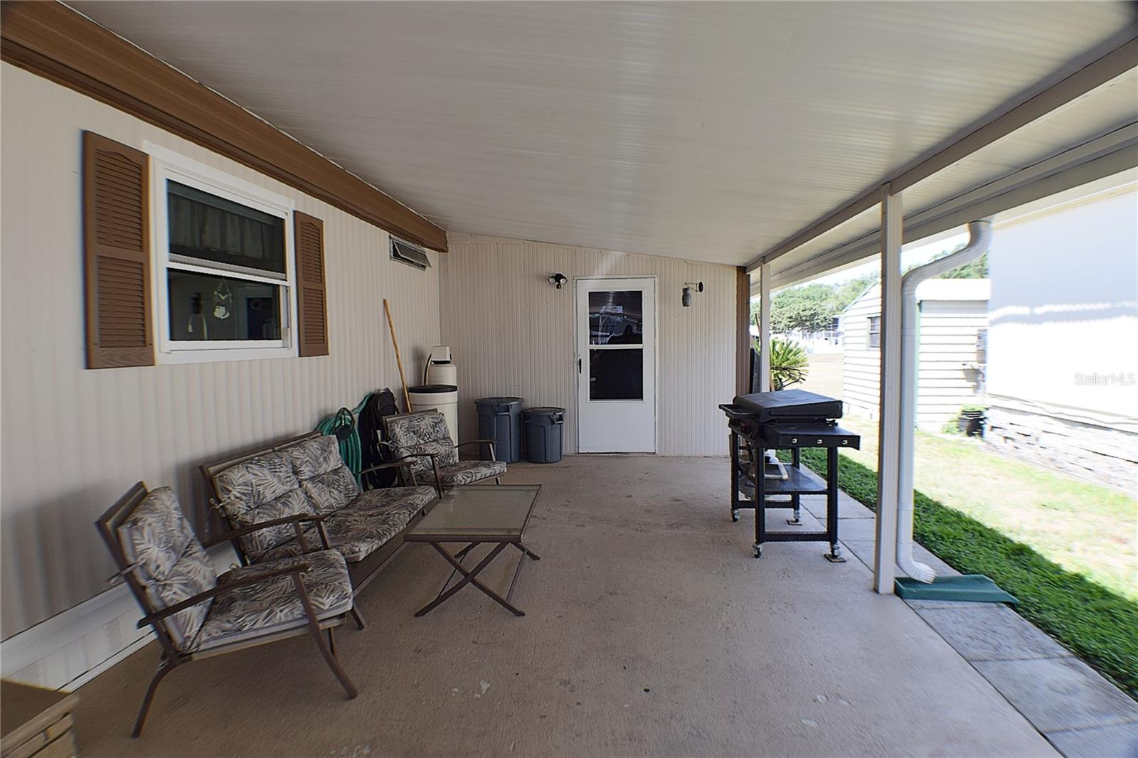 Image 2 of 32 For 10055 Collingwood Avenue