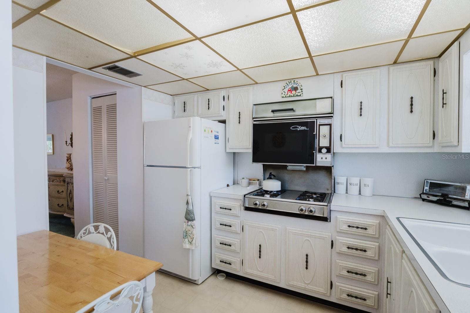 Image 17 of 40 For 5287 81st Street N 25
