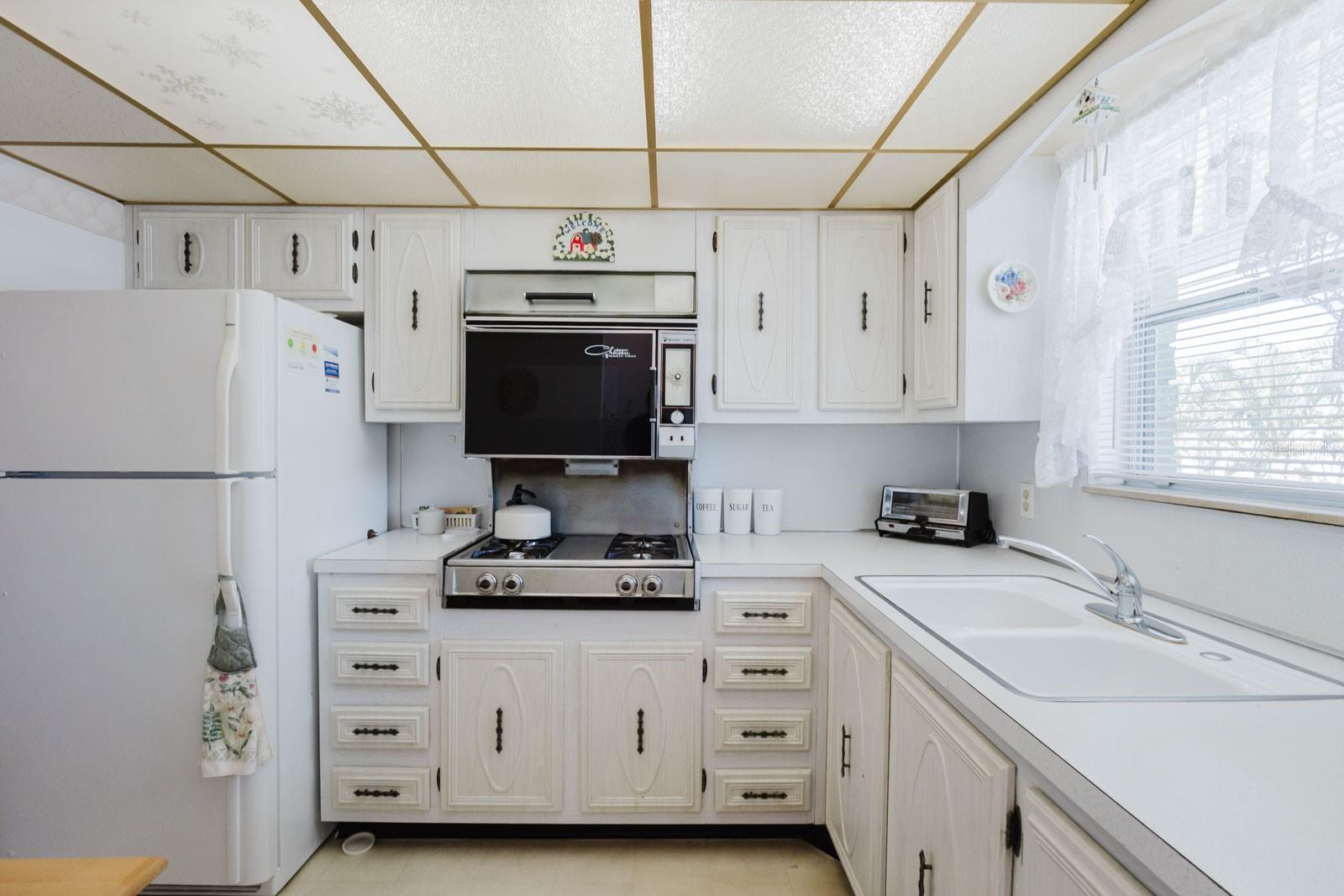 Image 18 of 40 For 5287 81st Street N 25