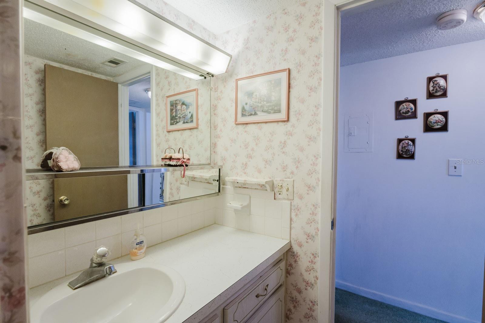 Image 24 of 40 For 5287 81st Street N 25
