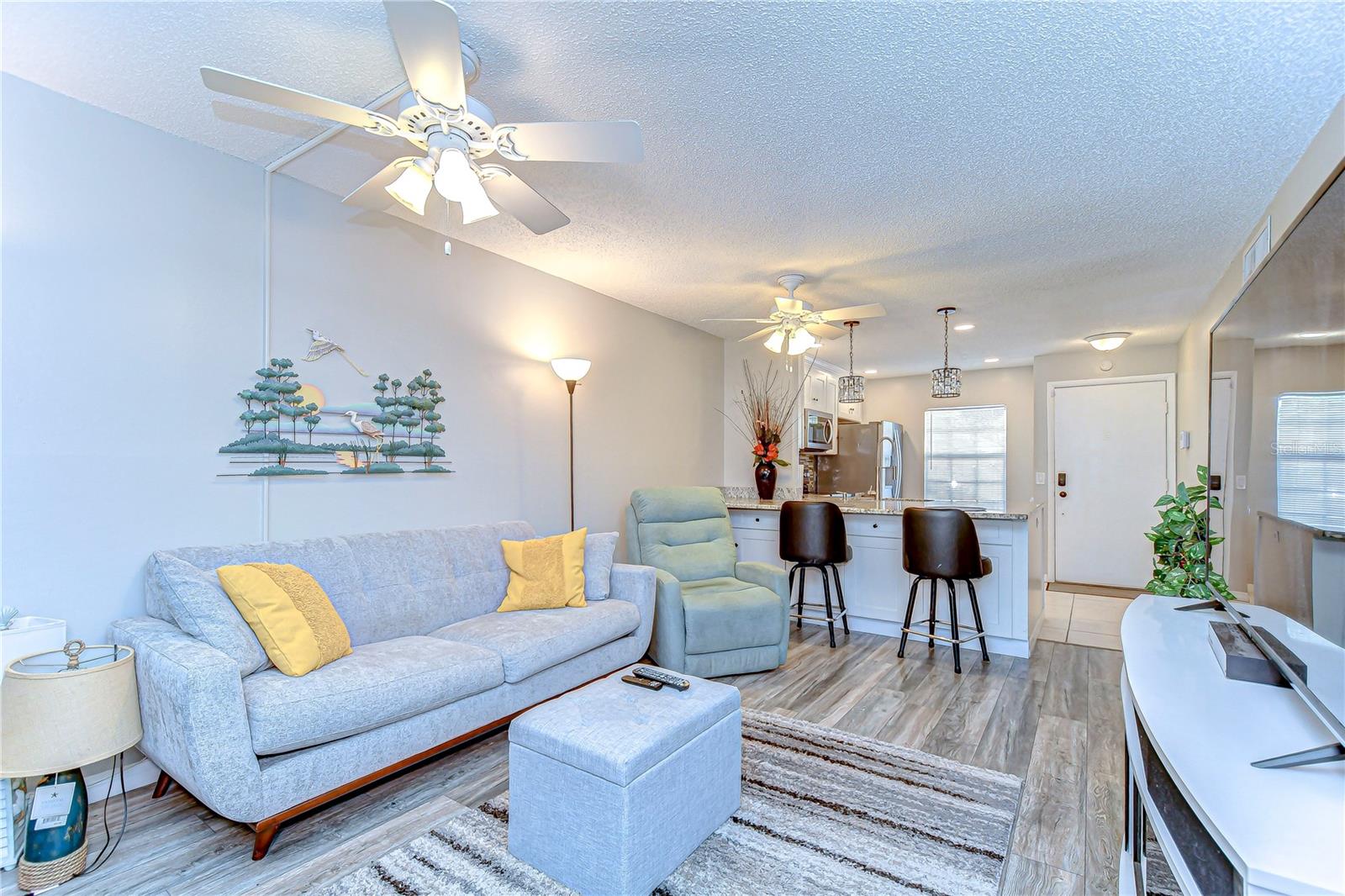 Image 10 of 35 For 13870 Oakwood Lane 13870
