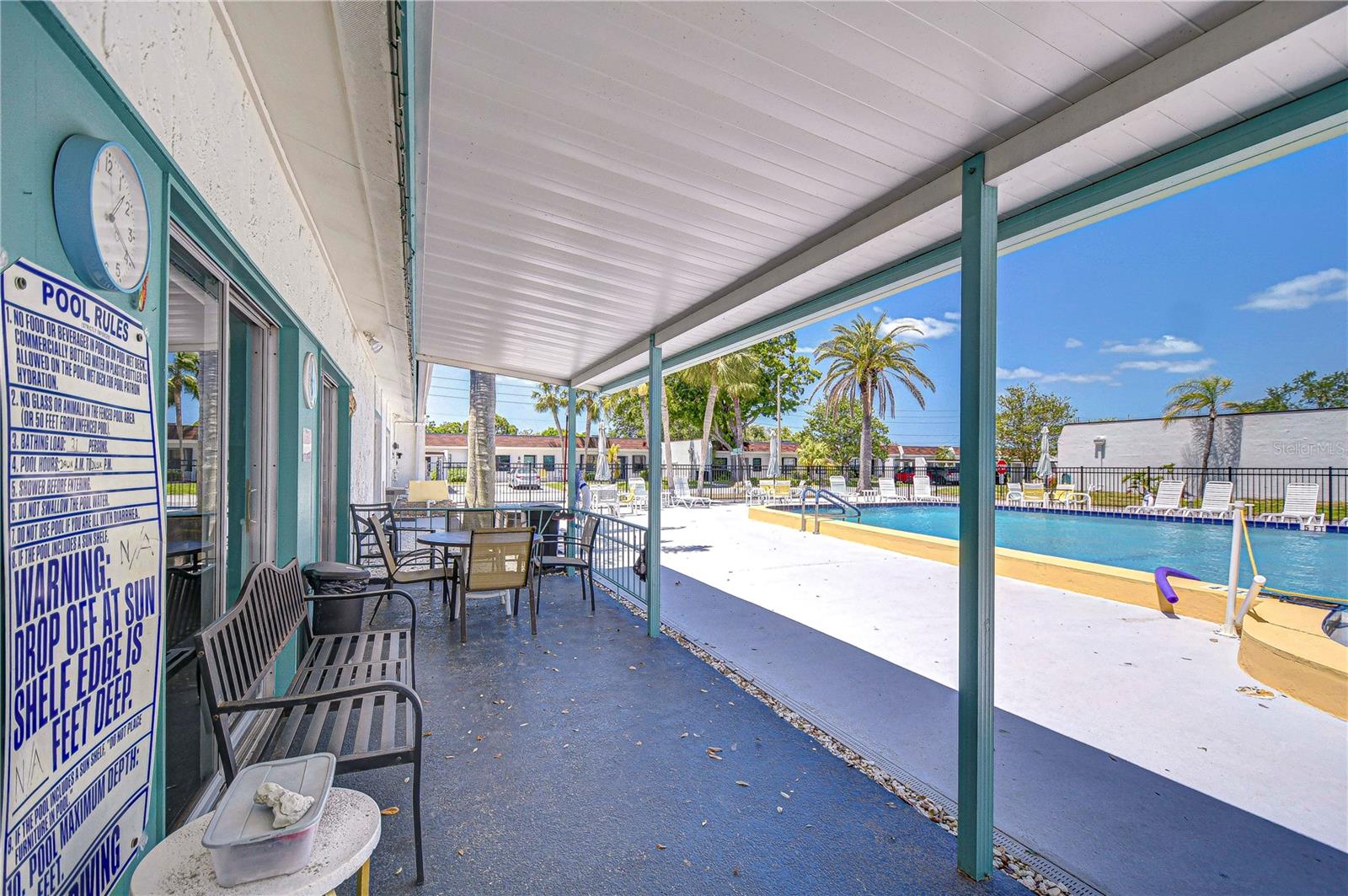 Image 27 of 35 For 13870 Oakwood Lane 13870