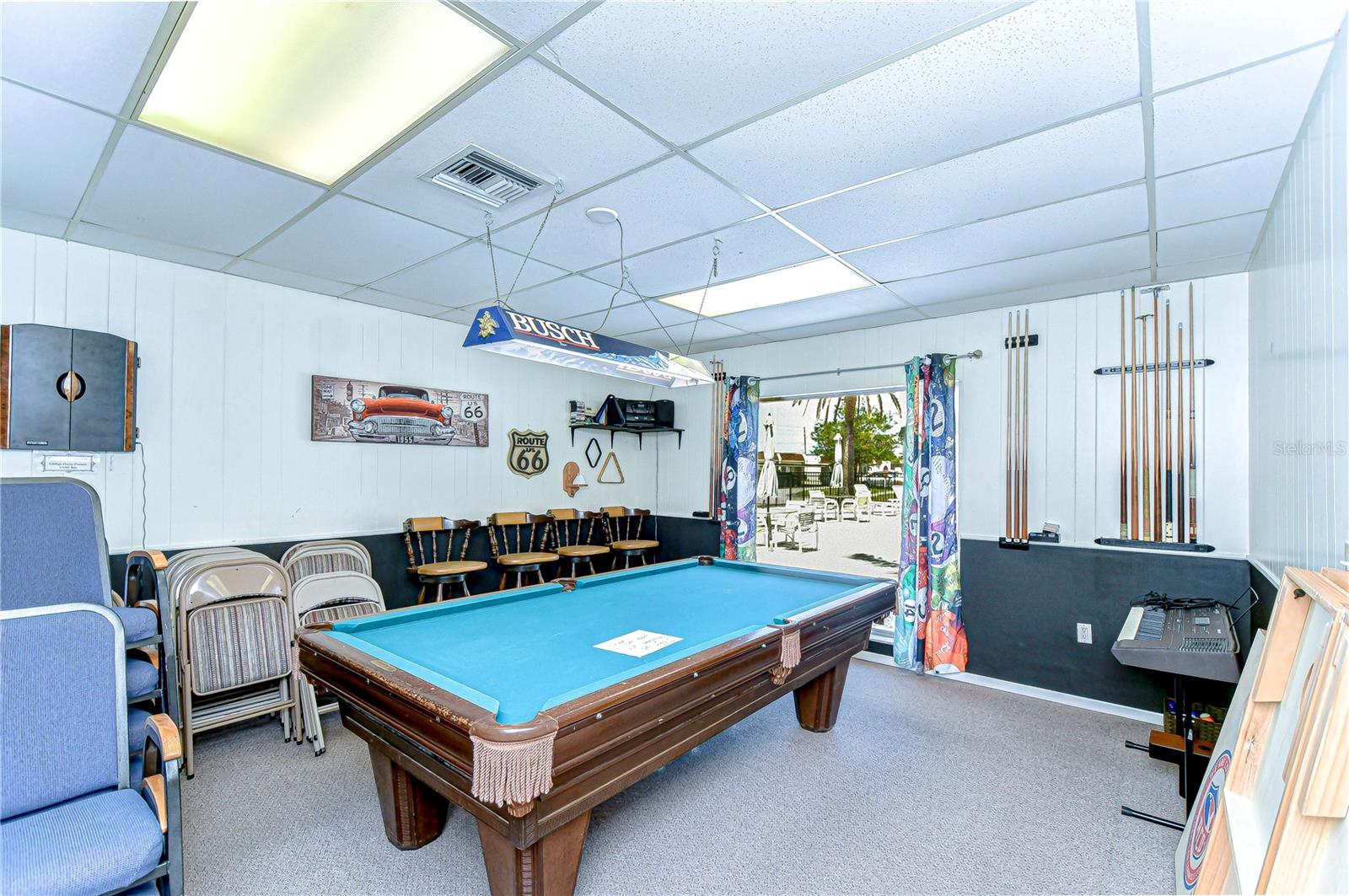 Image 28 of 35 For 13870 Oakwood Lane 13870