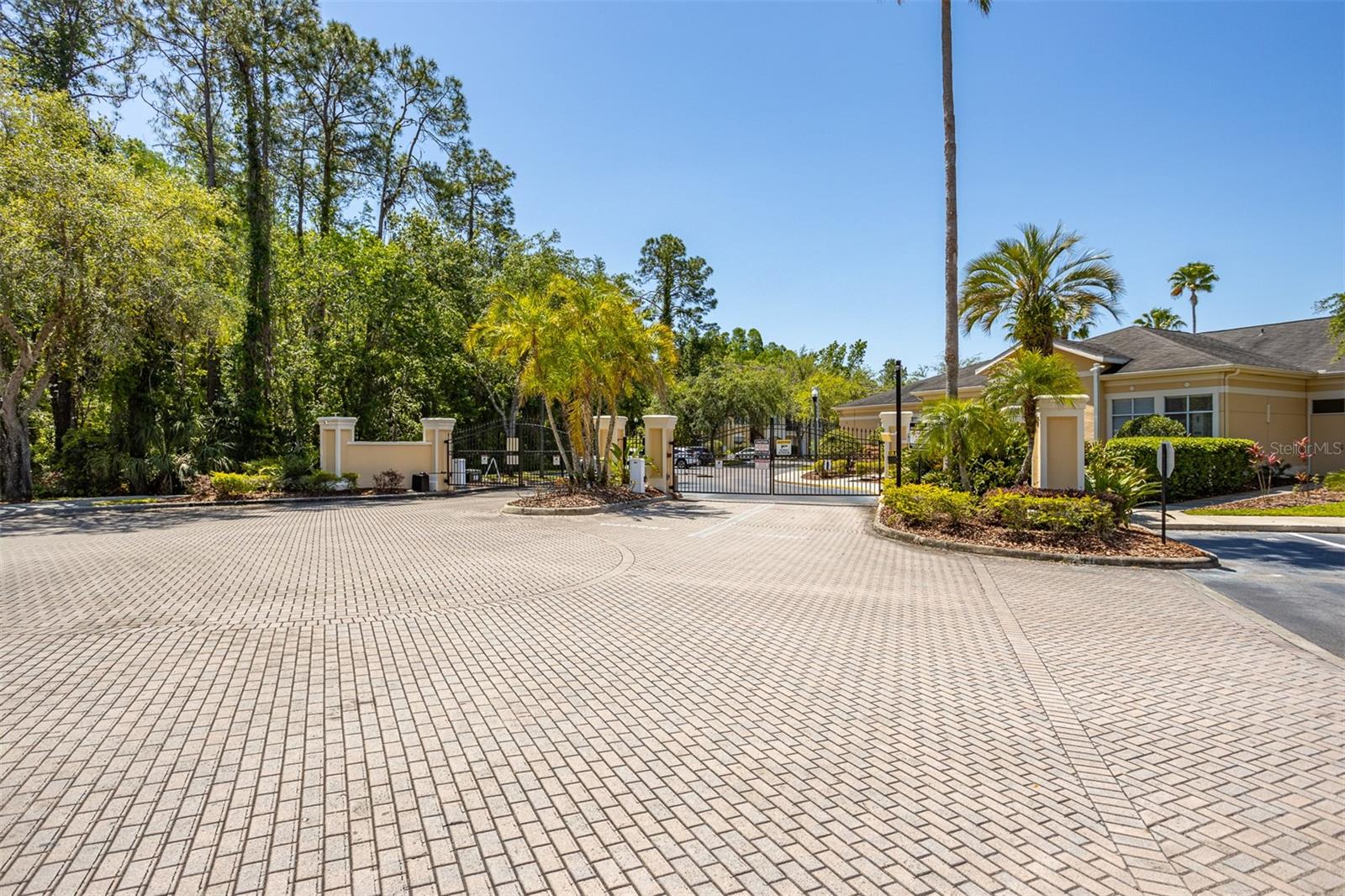 Image 21 of 21 For 5125 Palm Springs Boulevard 12206