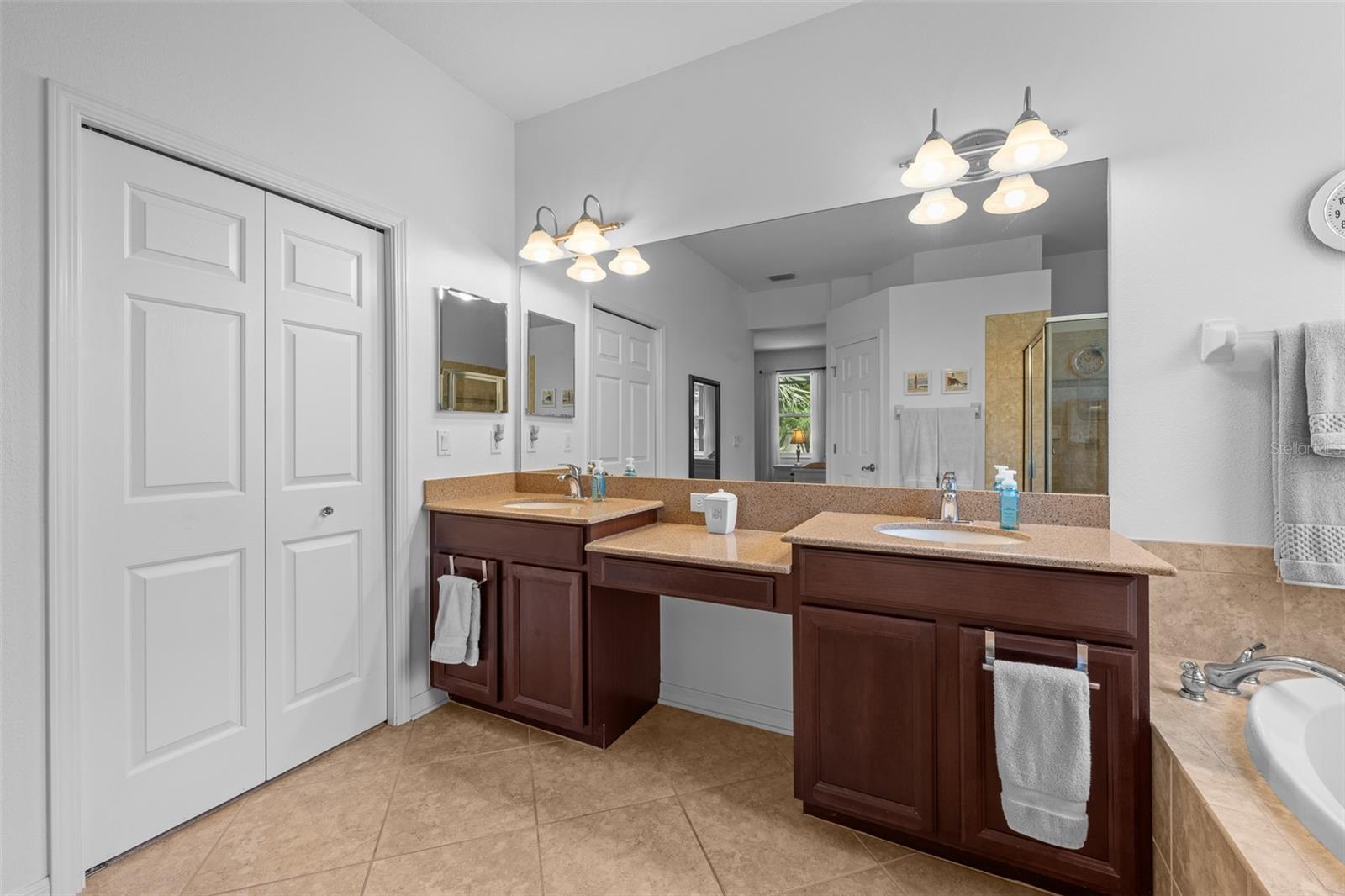 Image 27 of 47 For 4131 101st Avenue E
