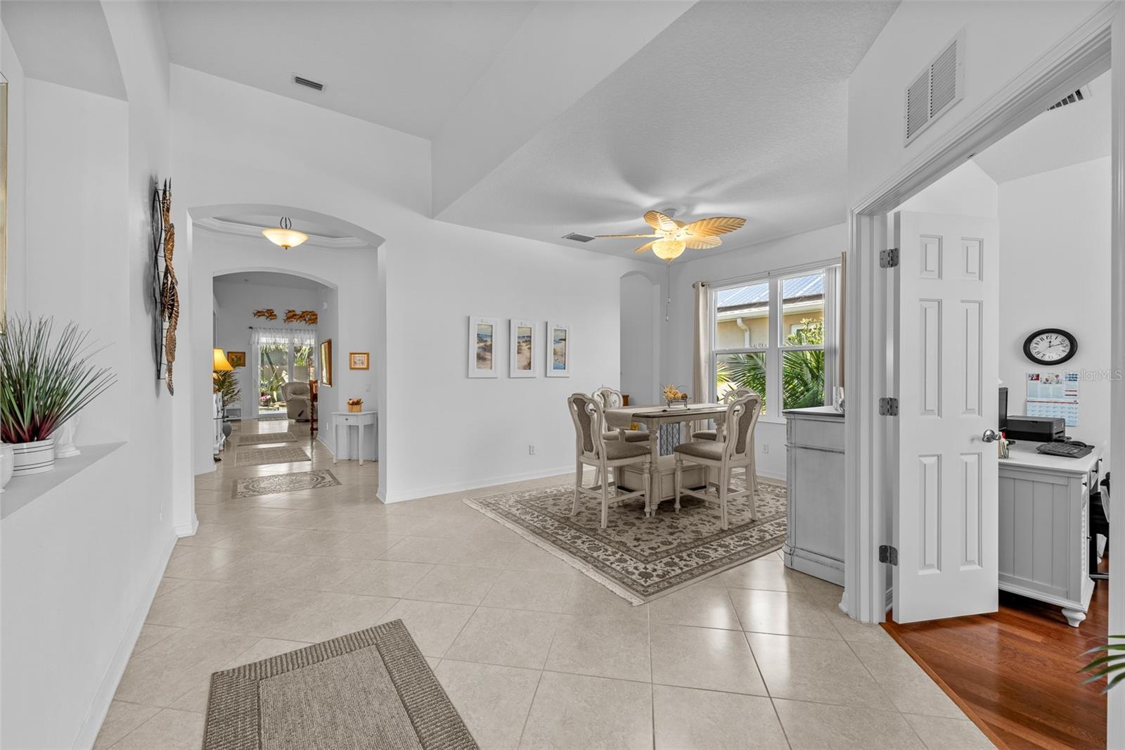 Image 4 of 47 For 4131 101st Avenue E