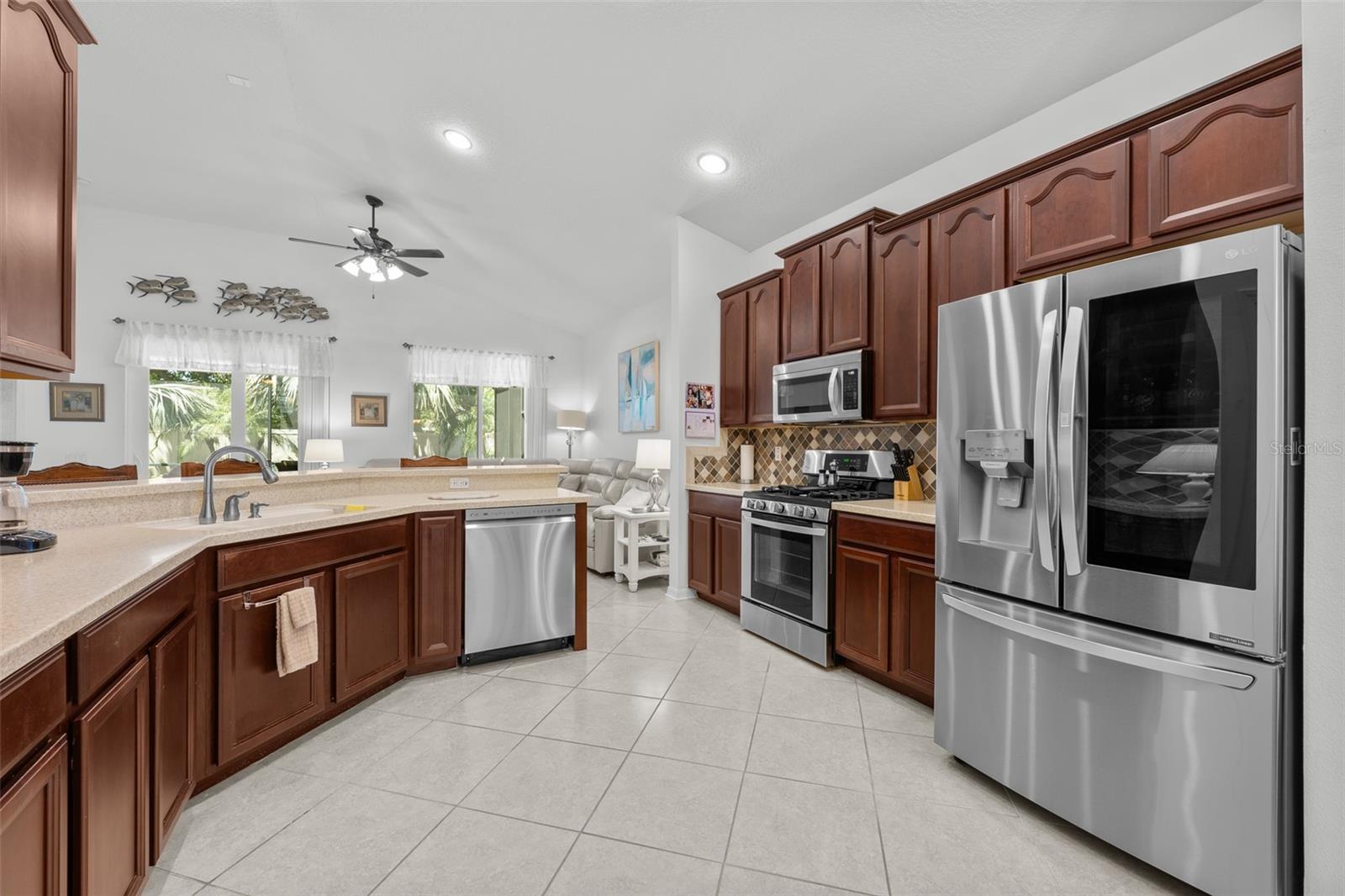 Image 7 of 47 For 4131 101st Avenue E