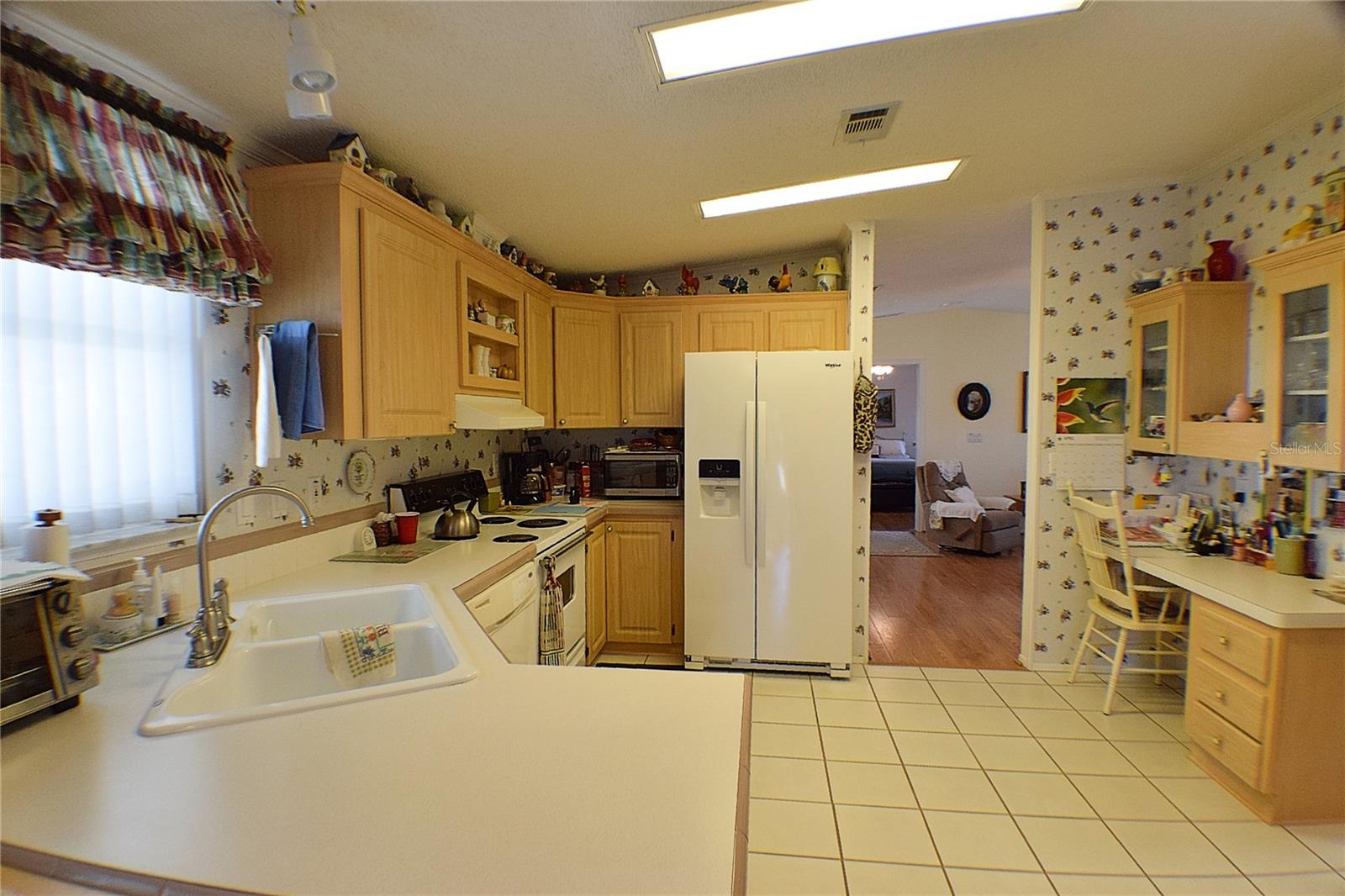 Image 21 of 29 For 10105 Wellington Avenue