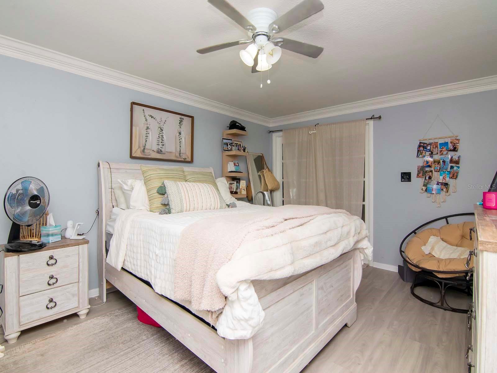 Image 20 of 59 For 2780 Riverside Drive 802