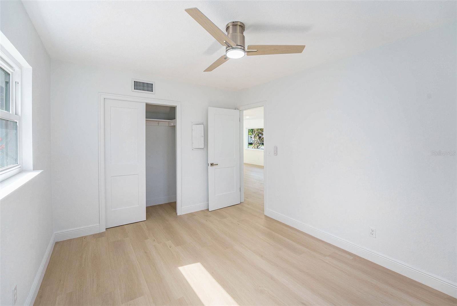 Image 15 of 28 For 1601 Paloma Lane