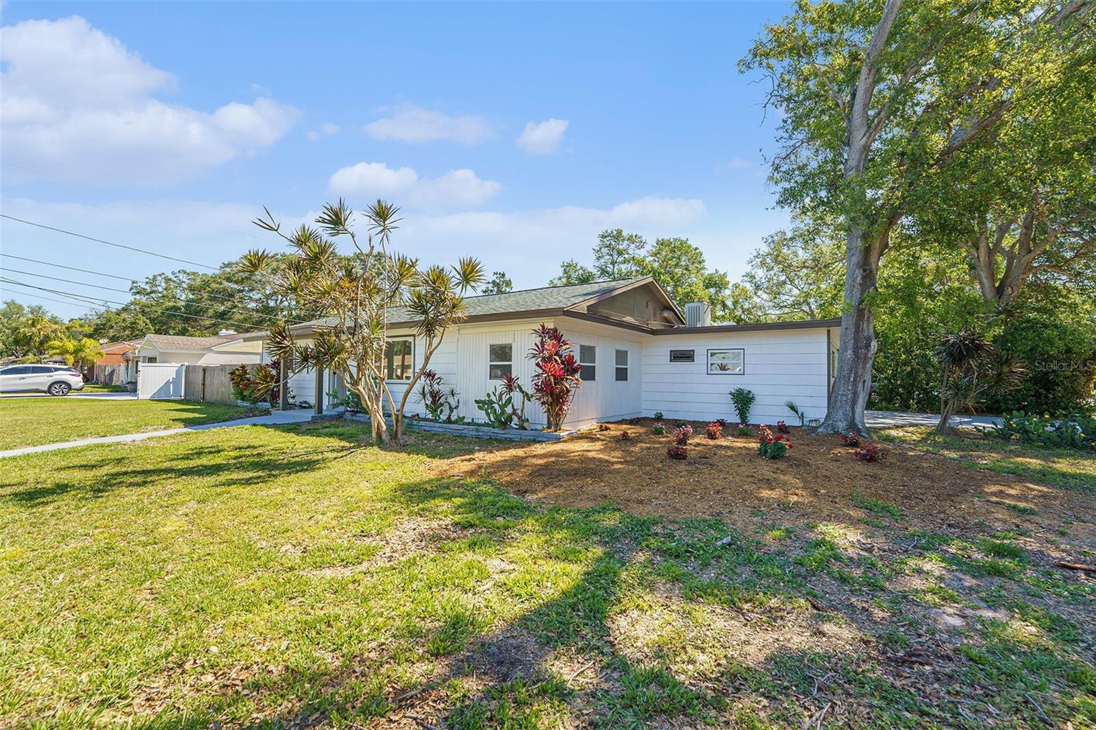 Image 28 of 28 For 1601 Paloma Lane