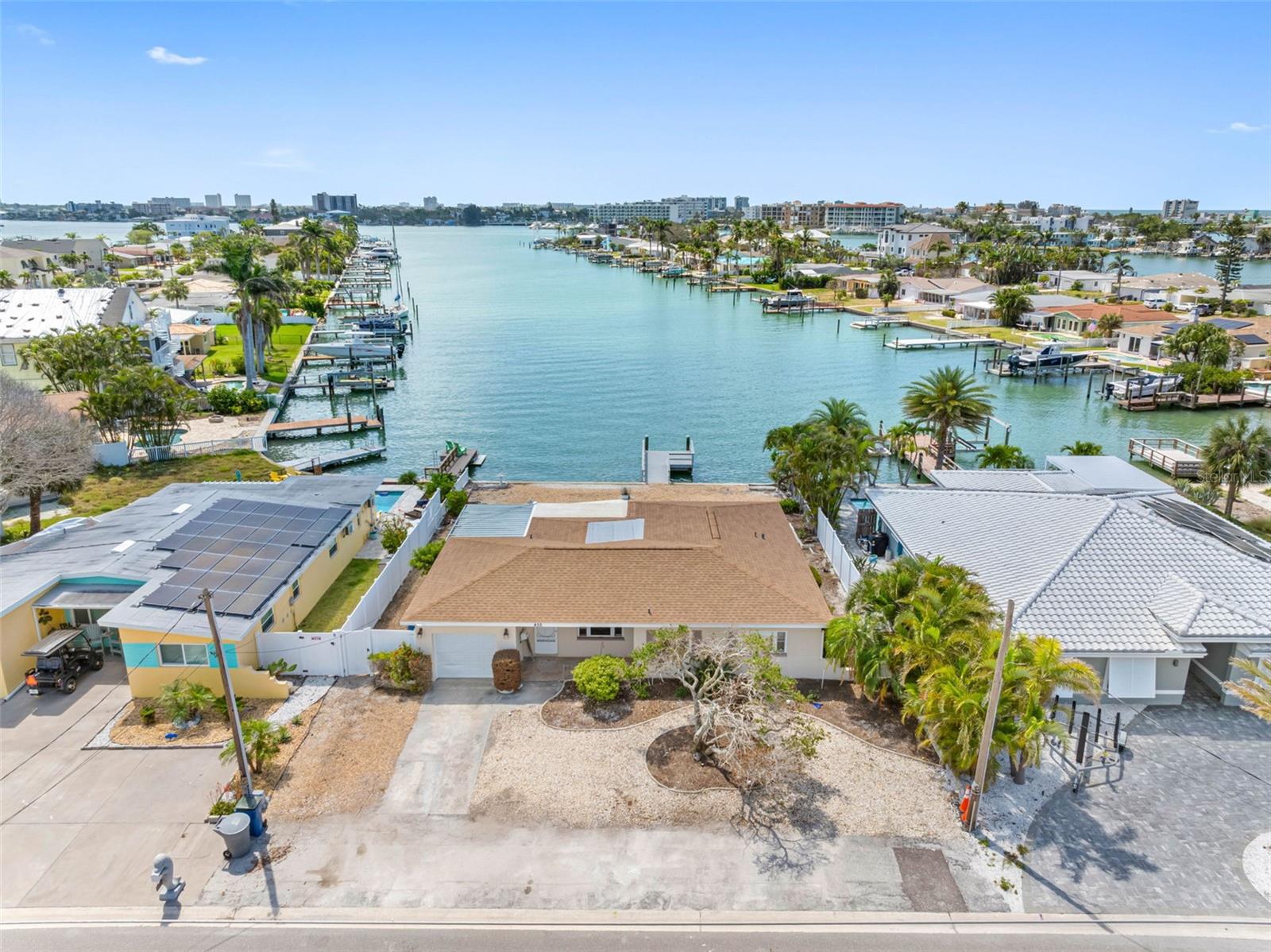 Listing photo id 26 for 455 115th Avenue