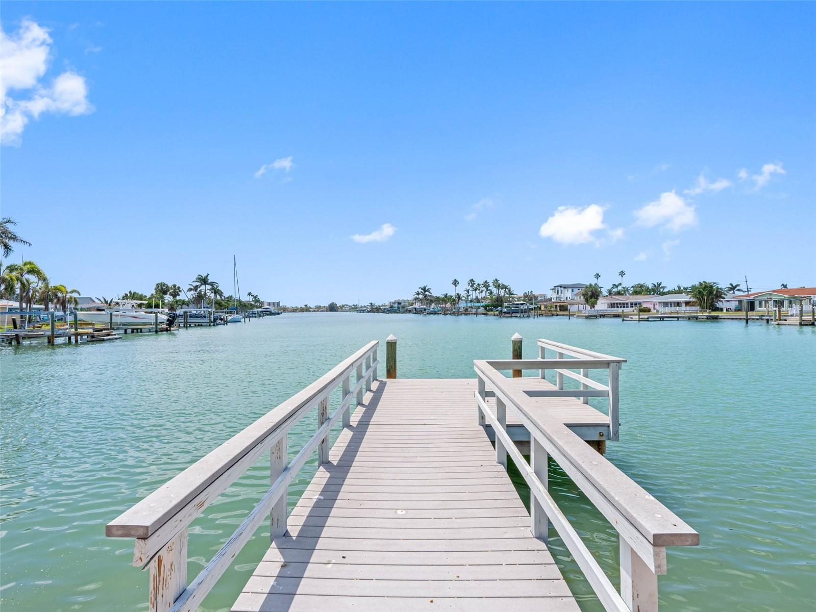 Listing photo id 2 for 455 115th Avenue