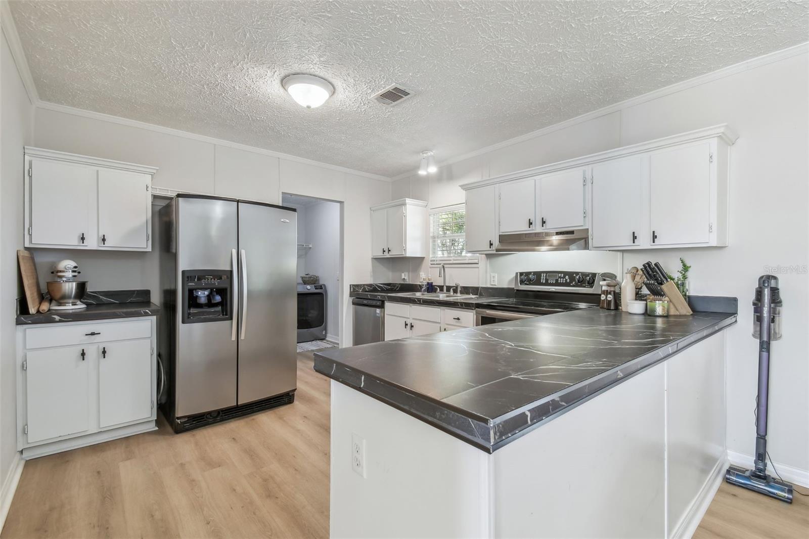 Image 11 of 55 For 4304 Coronet Road