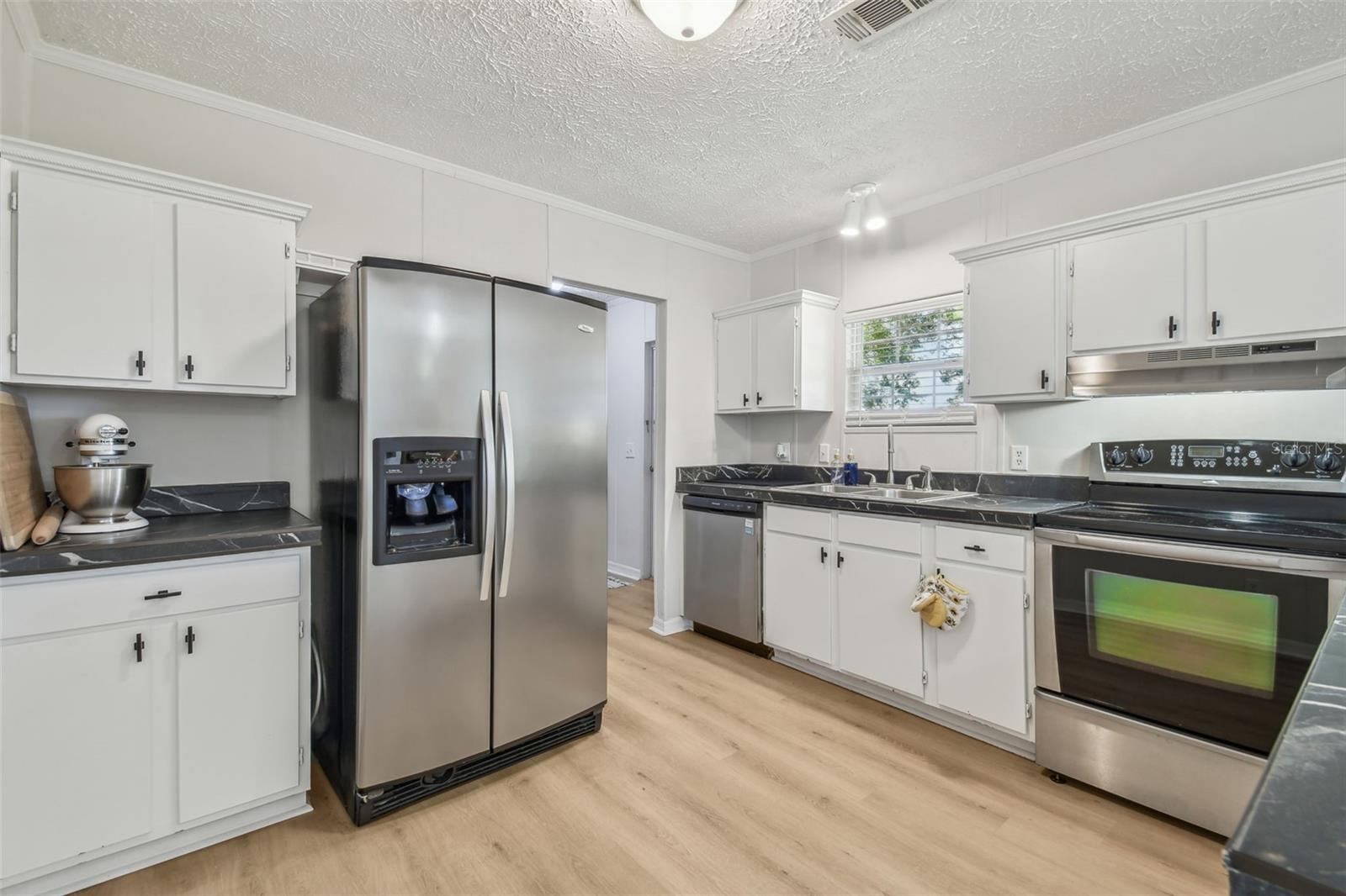 Image 12 of 55 For 4304 Coronet Road
