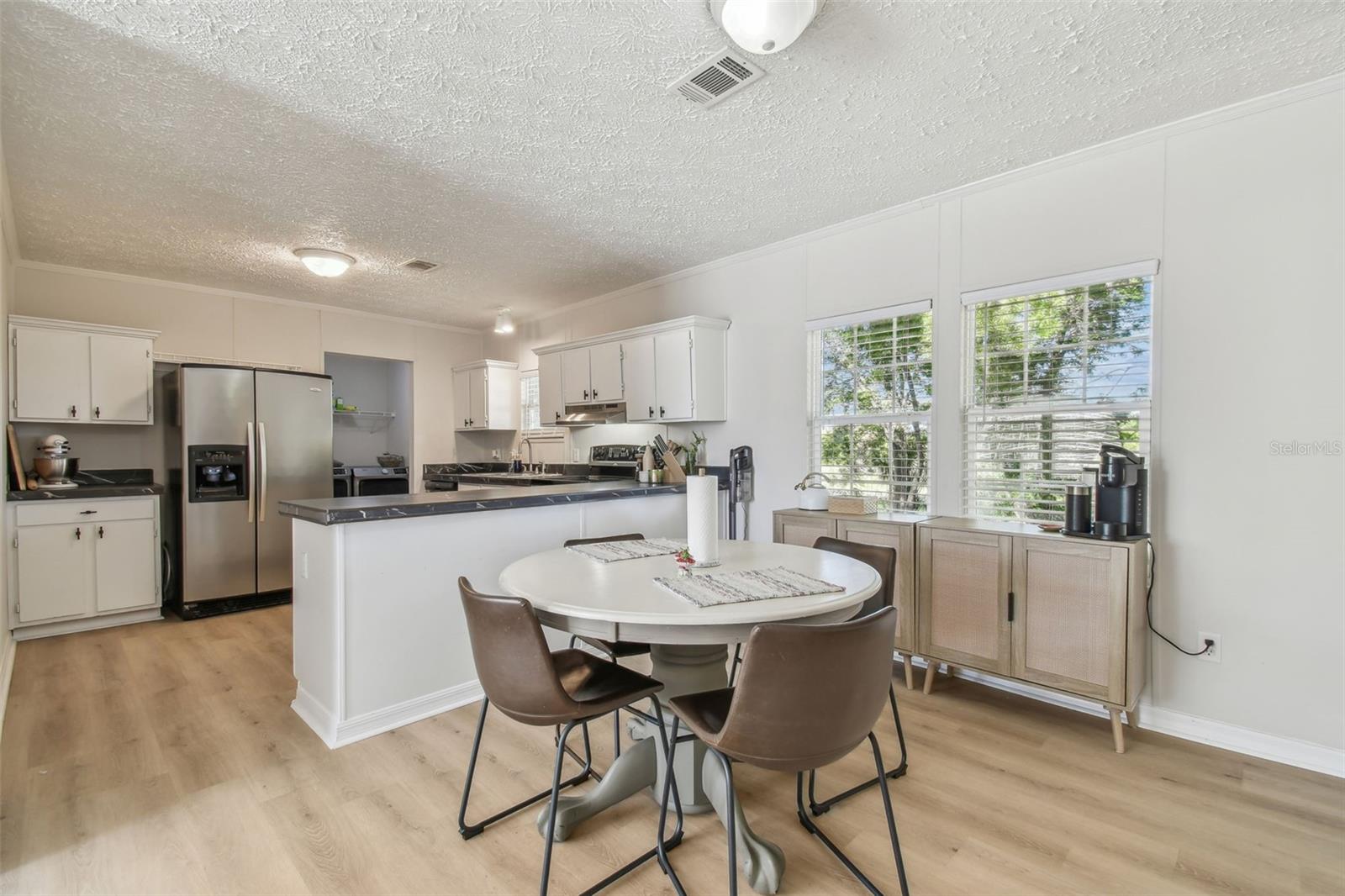 Image 9 of 55 For 4304 Coronet Road