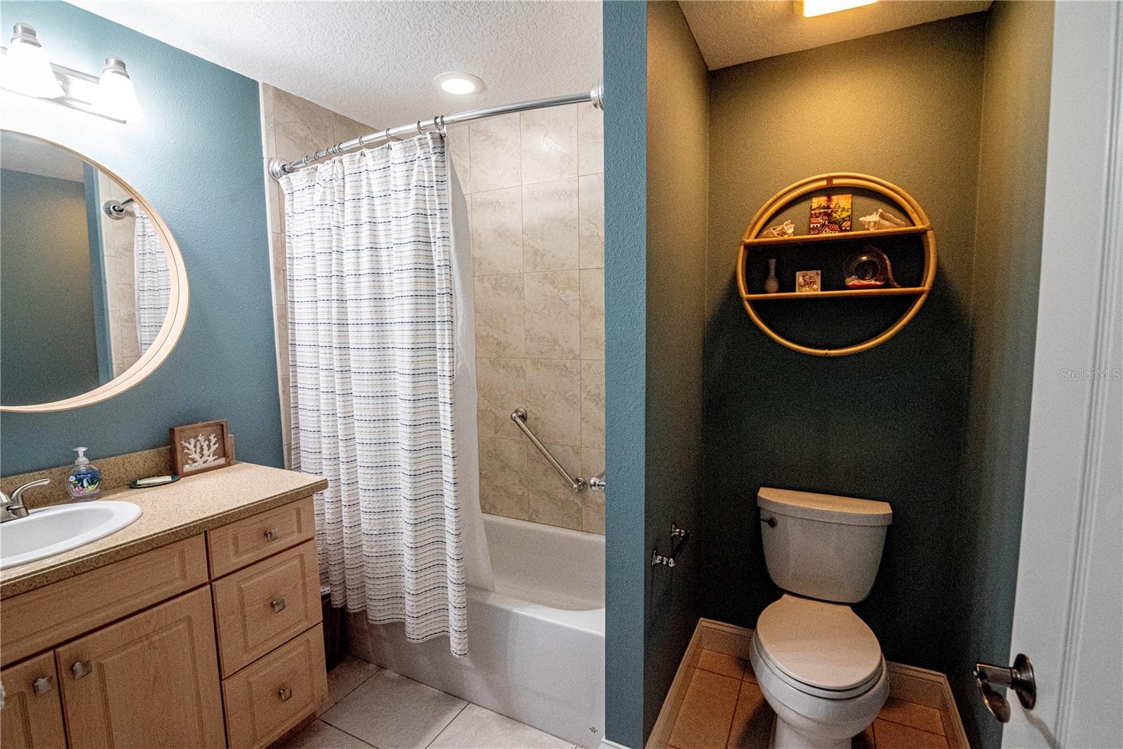 Image 26 of 32 For 750 4th Avenue S 403c