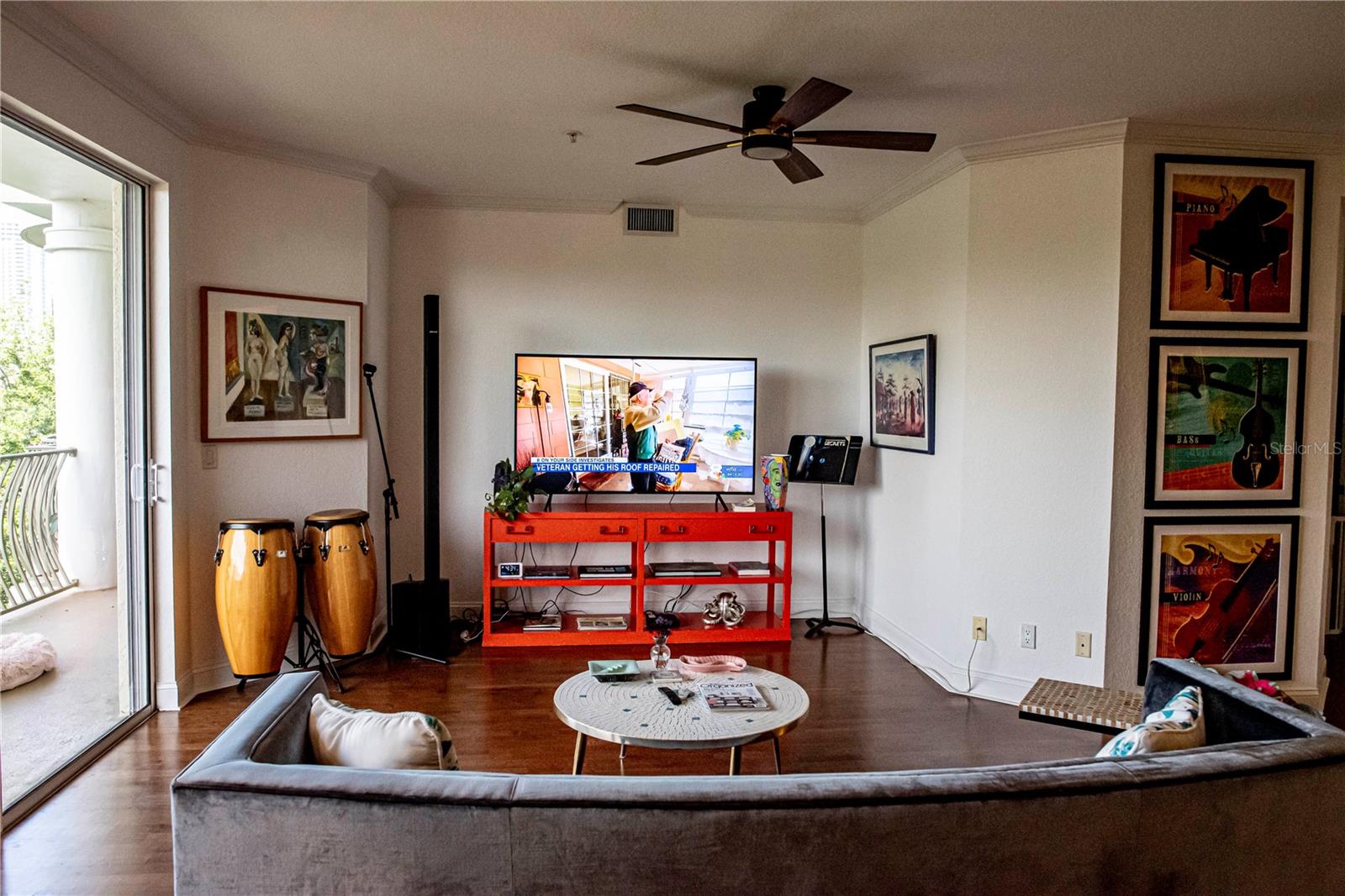 Image 9 of 32 For 750 4th Avenue S 403c