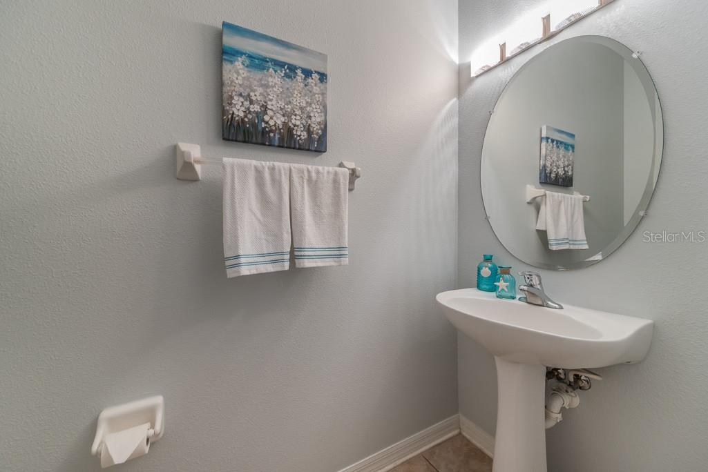 Image 15 of 64 For 11833 Castine Street