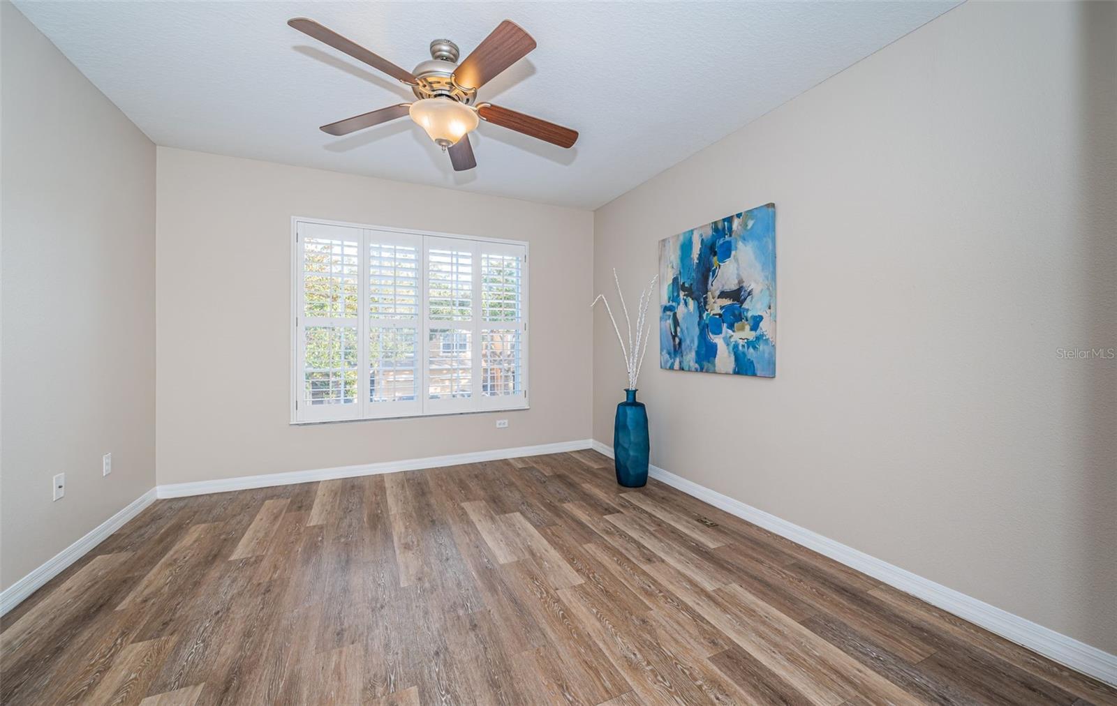 Image 27 of 64 For 11833 Castine Street