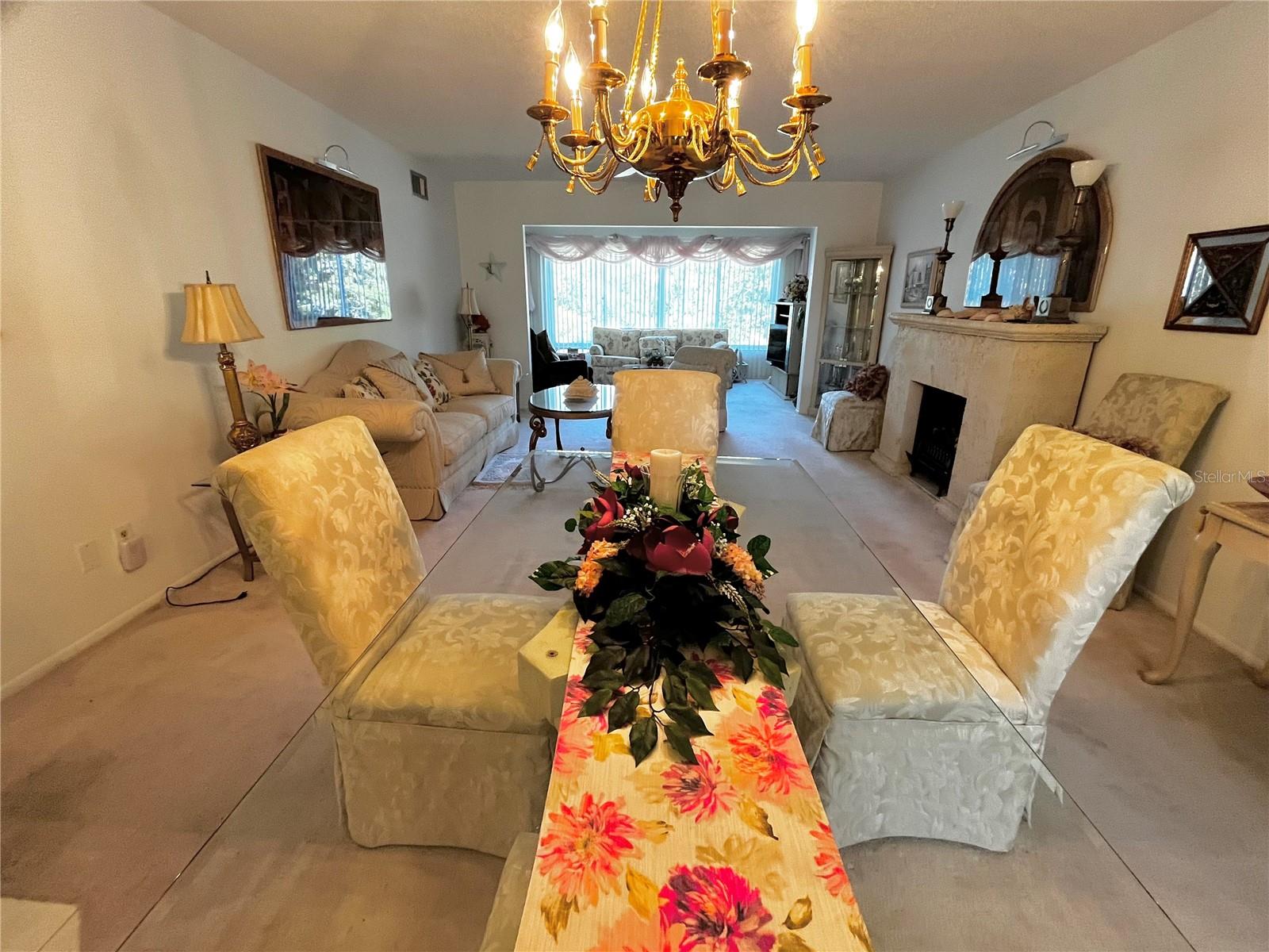 Image 11 of 41 For 2340 Grecian Way 56
