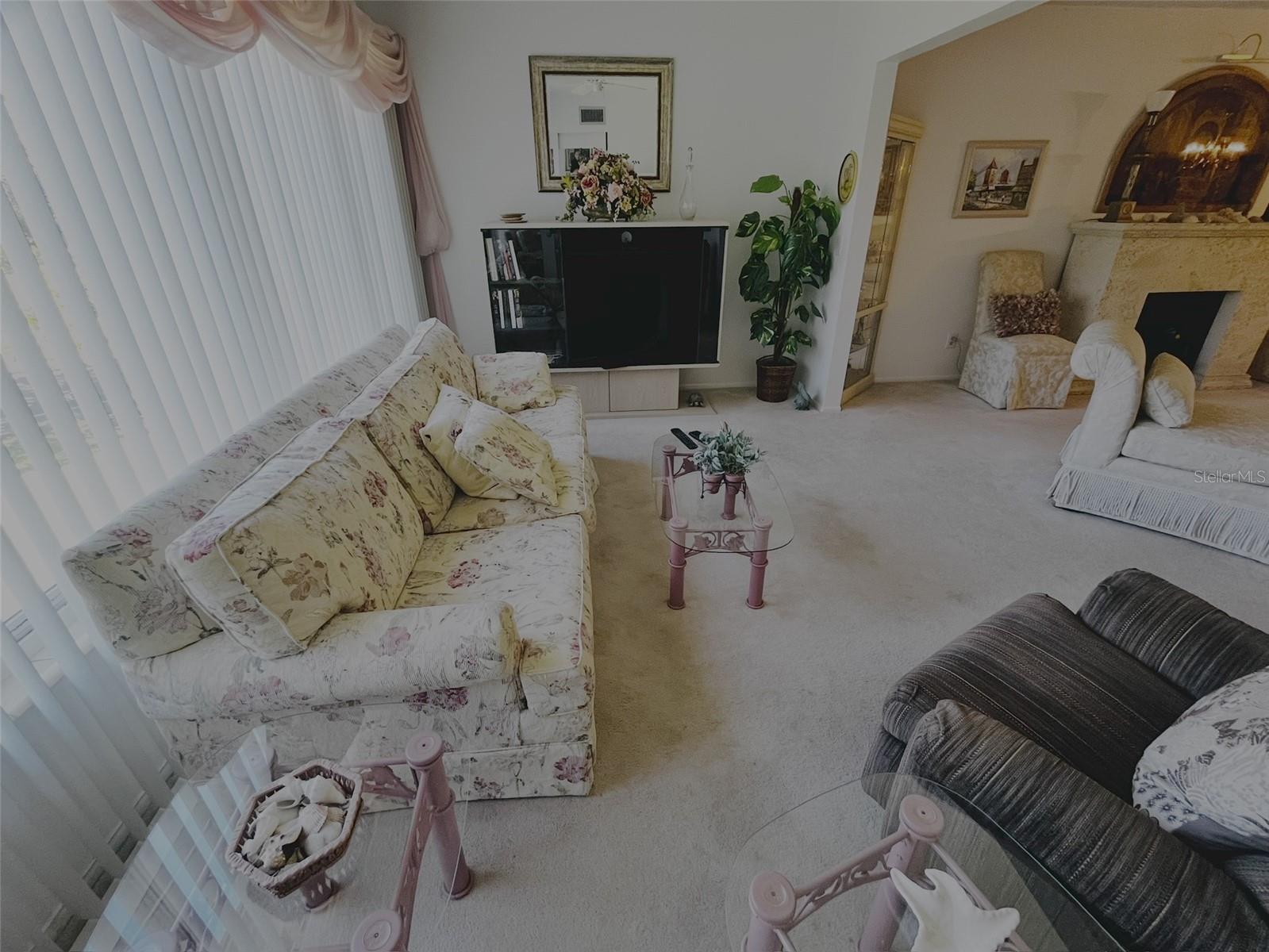 Image 16 of 41 For 2340 Grecian Way 56