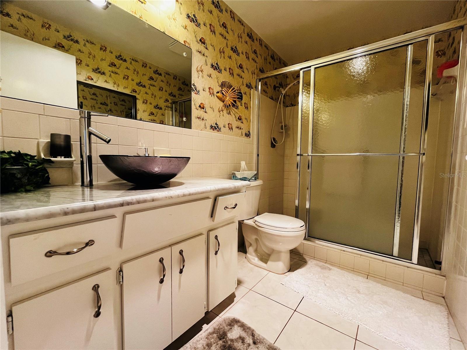 Image 25 of 41 For 2340 Grecian Way 56
