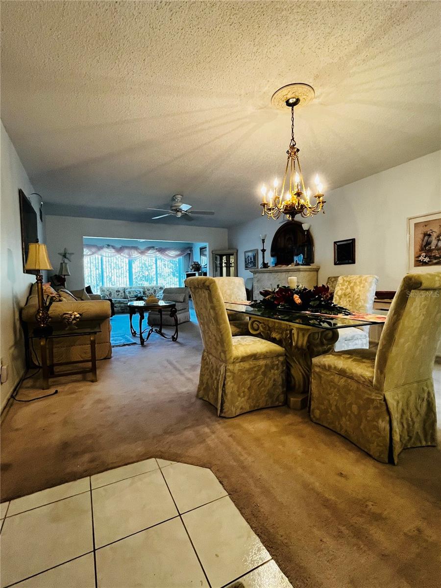 Image 8 of 41 For 2340 Grecian Way 56