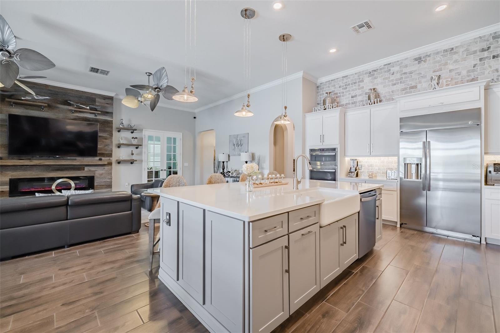 Listing photo id 13 for 28857 Picana Lane