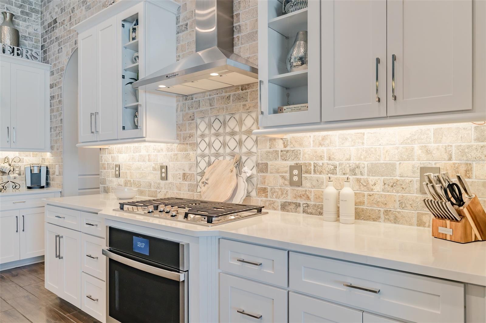 Listing photo id 18 for 28857 Picana Lane
