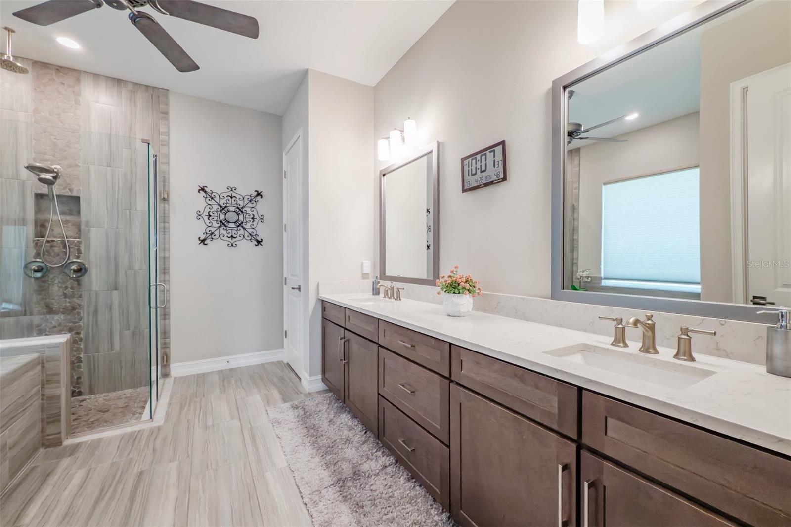 Listing photo id 34 for 28857 Picana Lane
