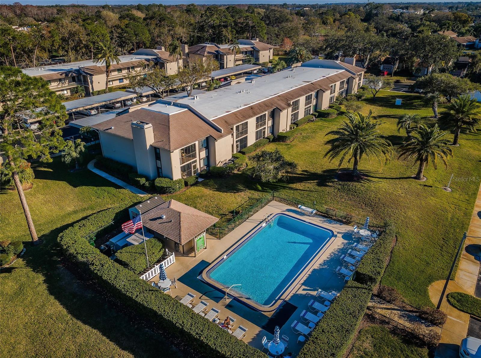 Listing photo id 49 for 124 Nina Way 24