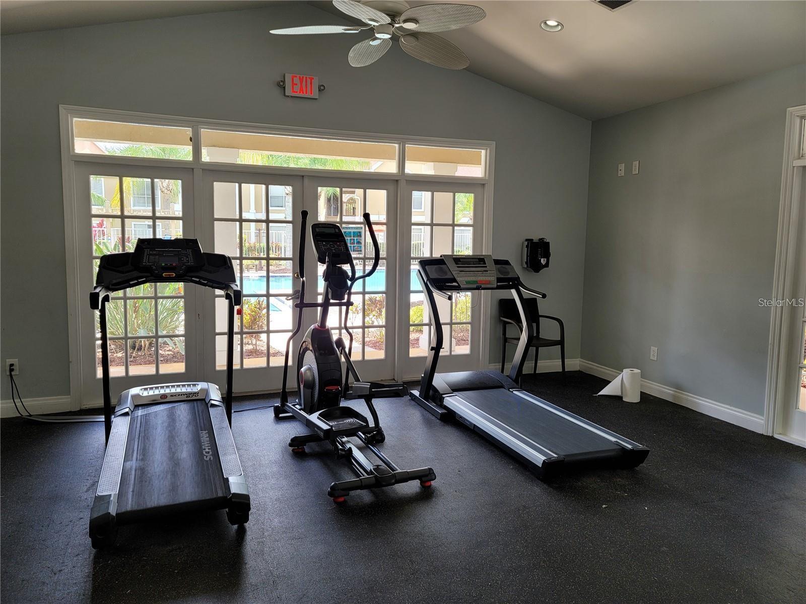 Listing photo id 28 for 9481 Highland Oak Dr Drive 508
