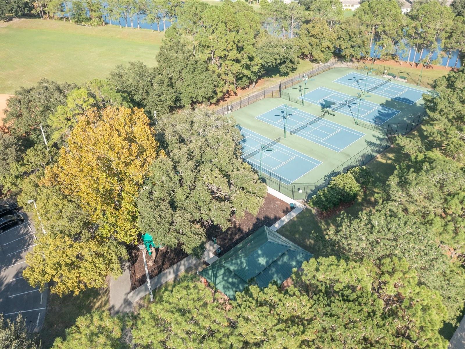Listing photo id 33 for 9481 Highland Oak Dr Drive 508