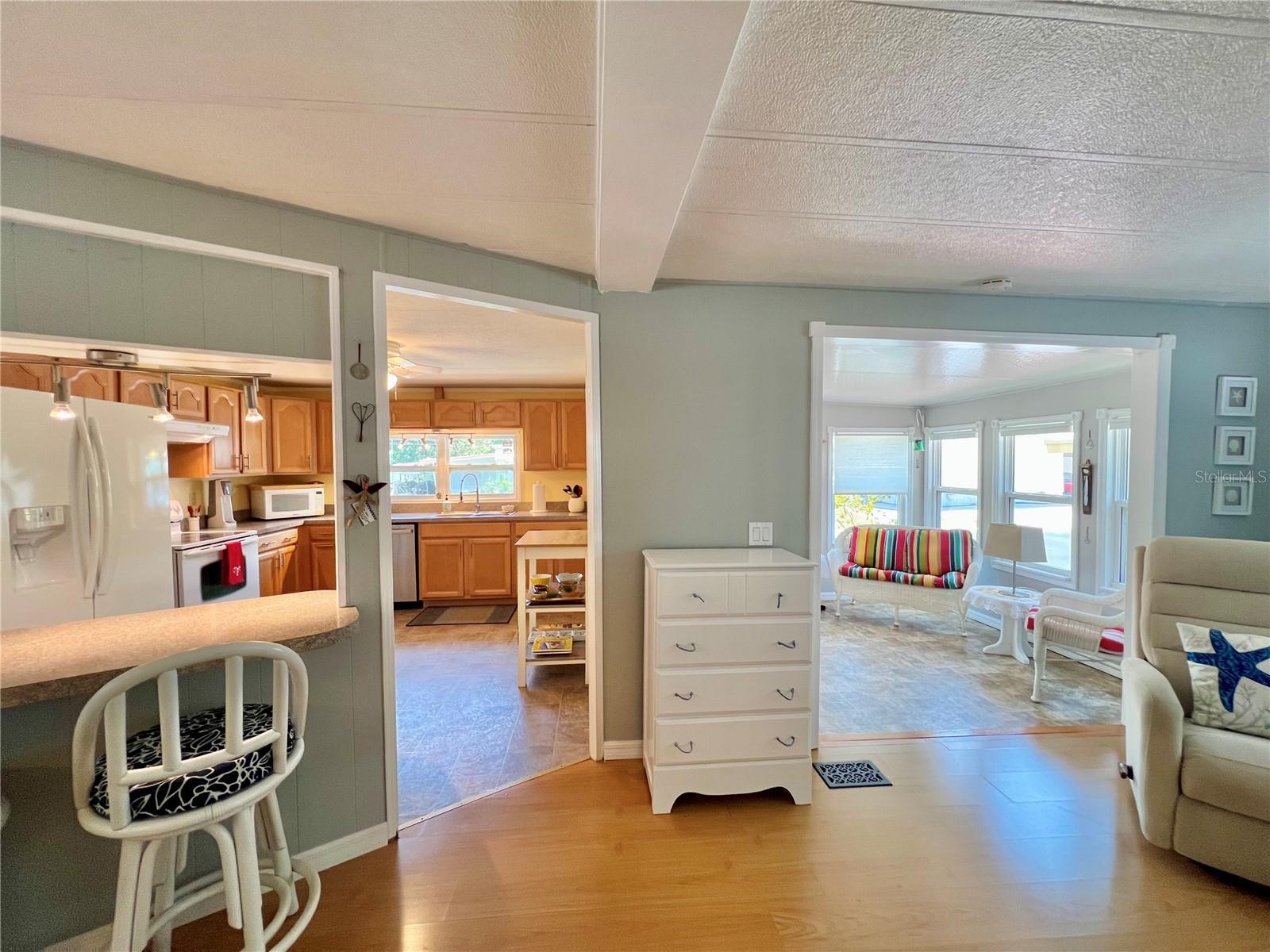 Image 14 of 49 For 7803 46th Avenue N 52