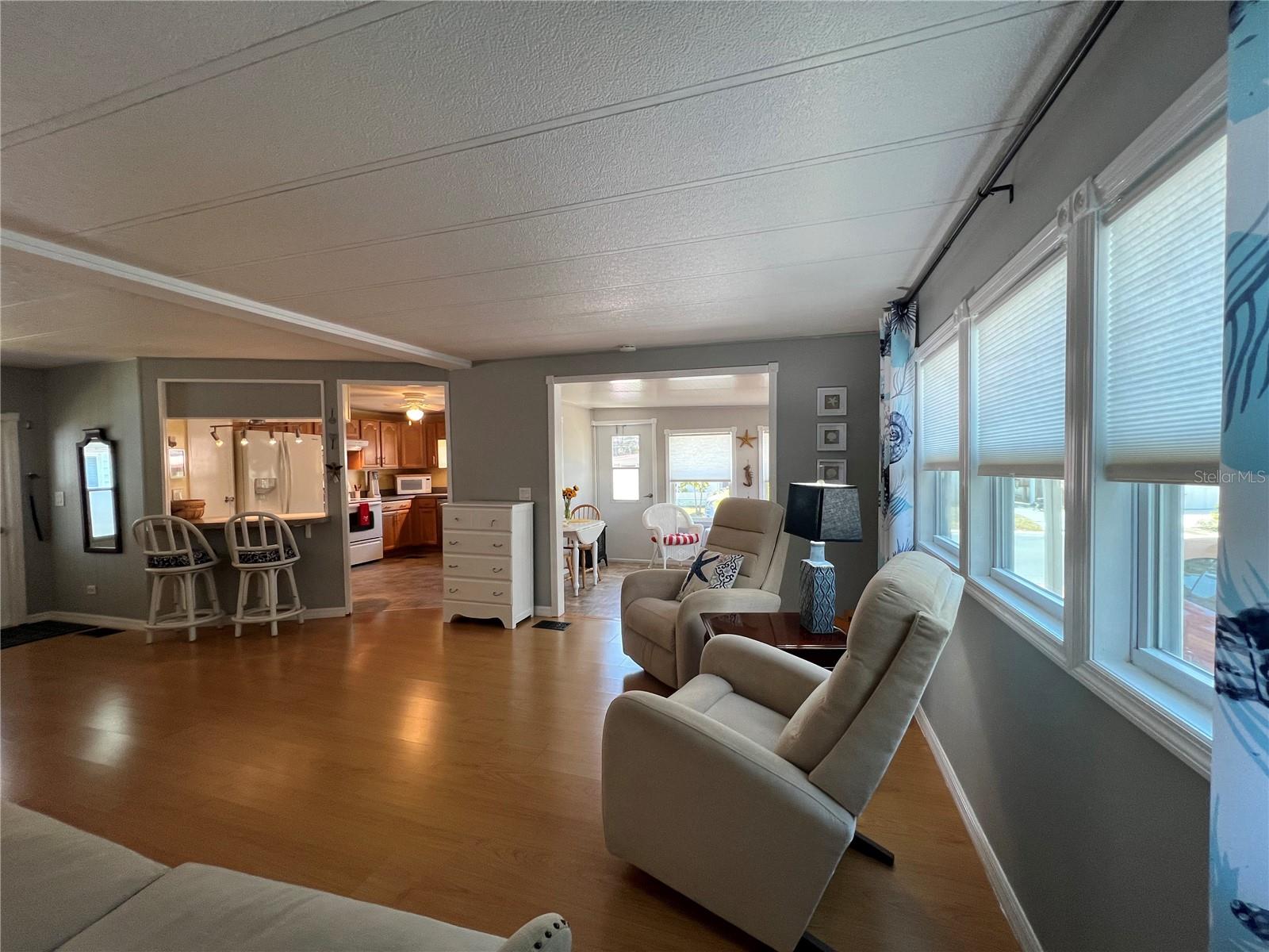 Image 15 of 49 For 7803 46th Avenue N 52