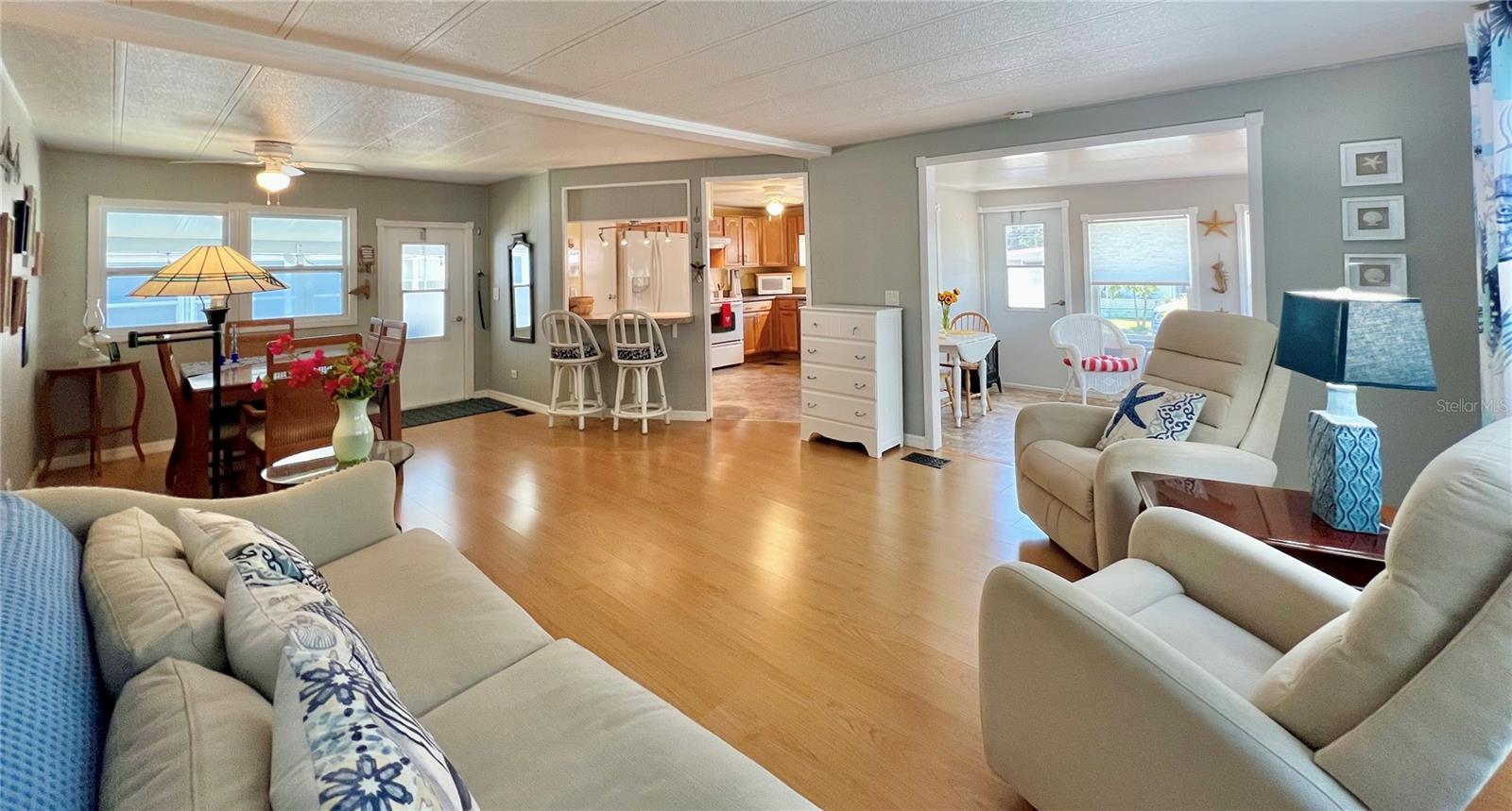Image 17 of 49 For 7803 46th Avenue N 52