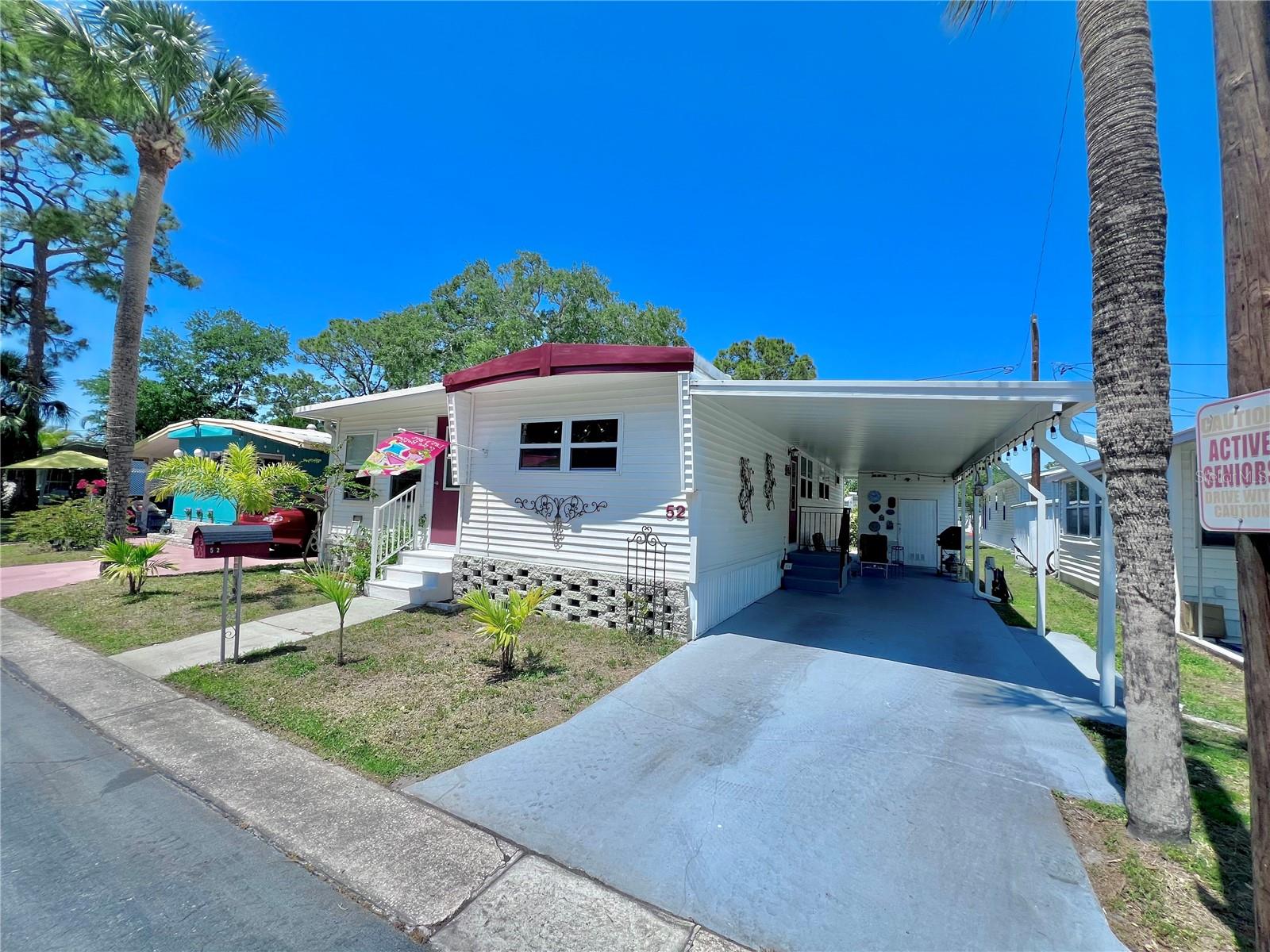 Image 3 of 49 For 7803 46th Avenue N 52