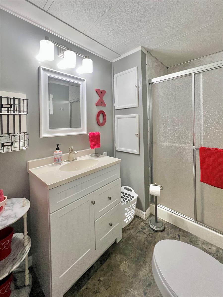 Image 33 of 49 For 7803 46th Avenue N 52
