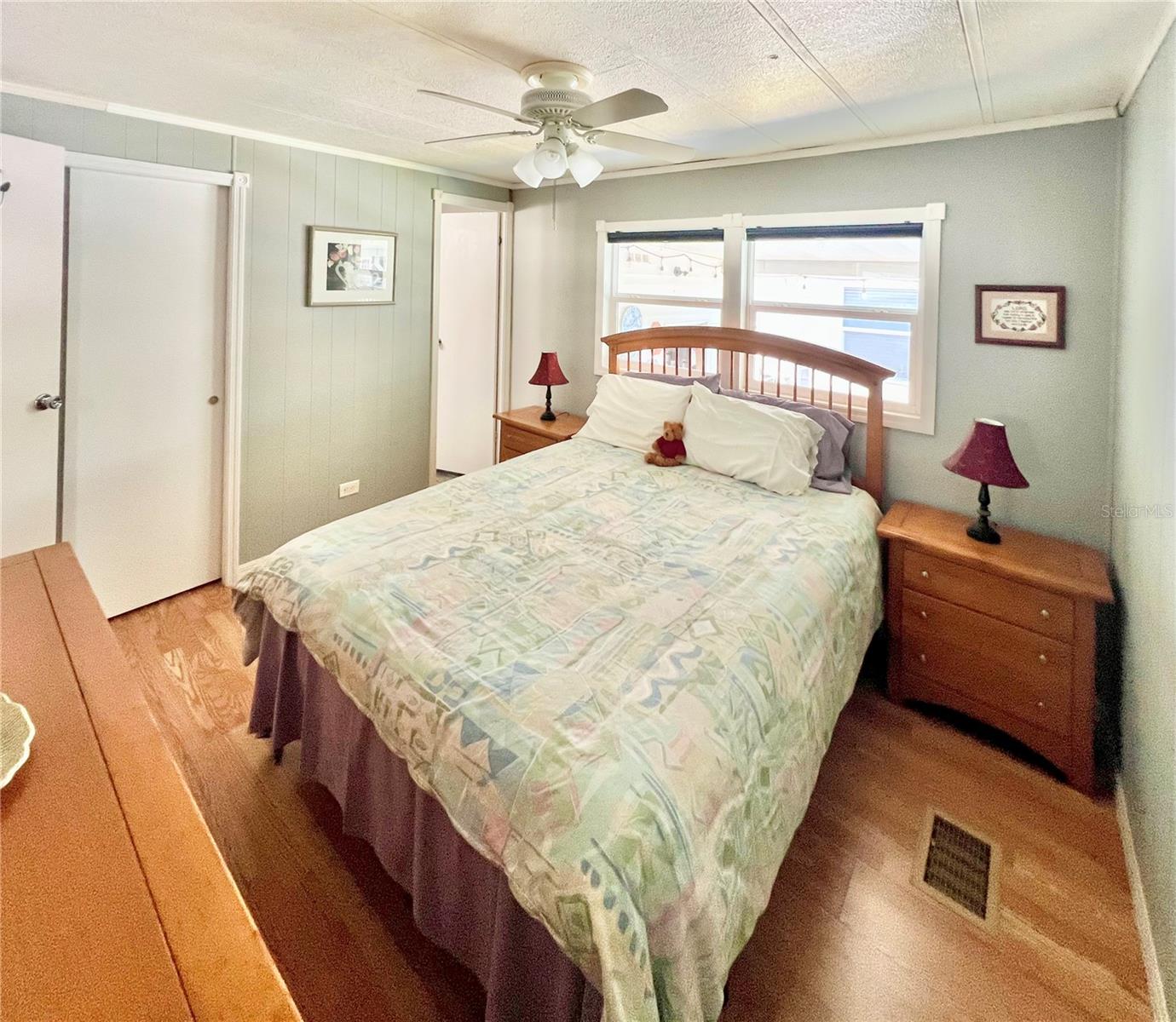 Image 36 of 49 For 7803 46th Avenue N 52