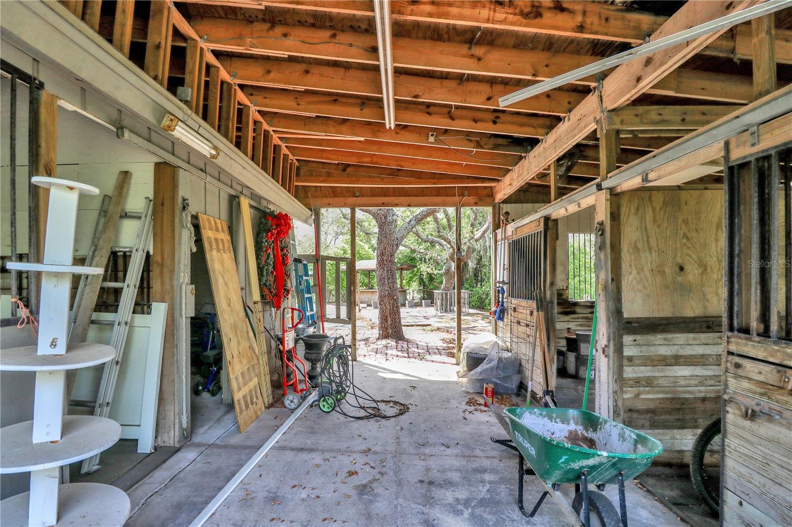 Image 62 of 71 For 2947 Cedar Trace