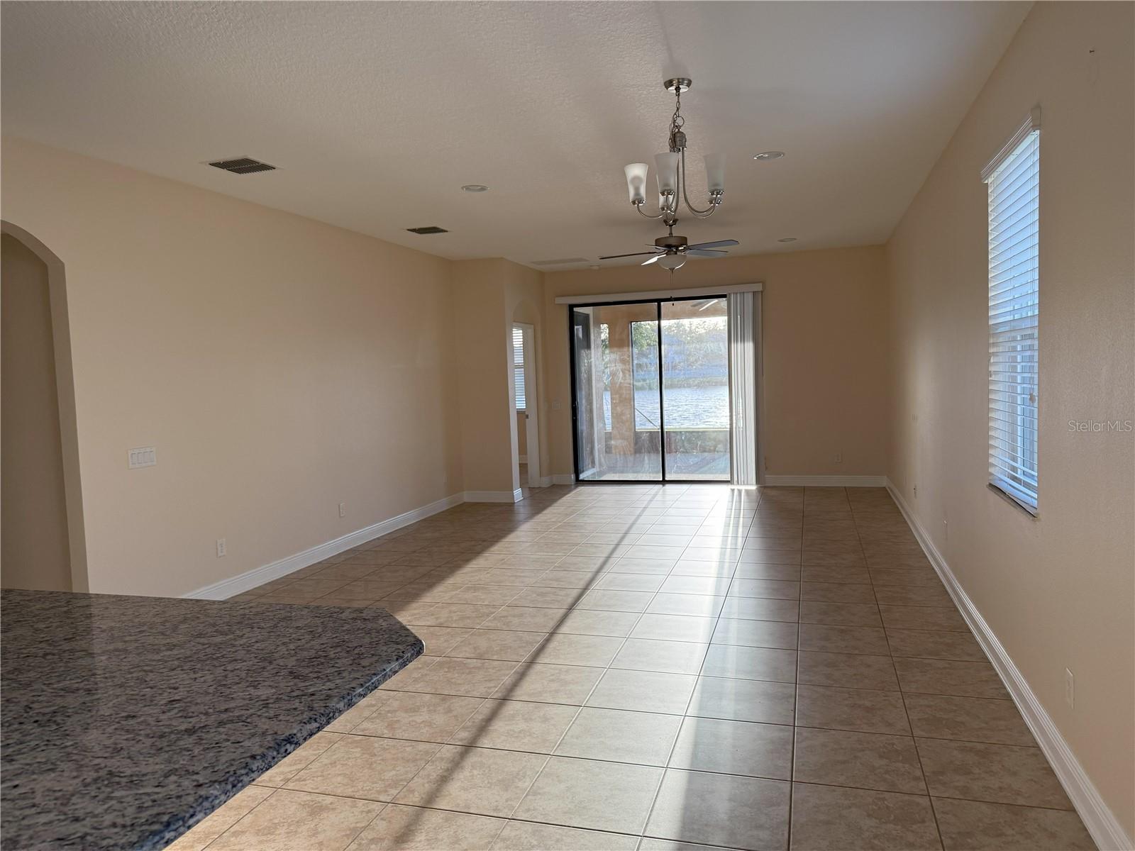 Listing photo id 4 for 19514 Sea Myrtle Way