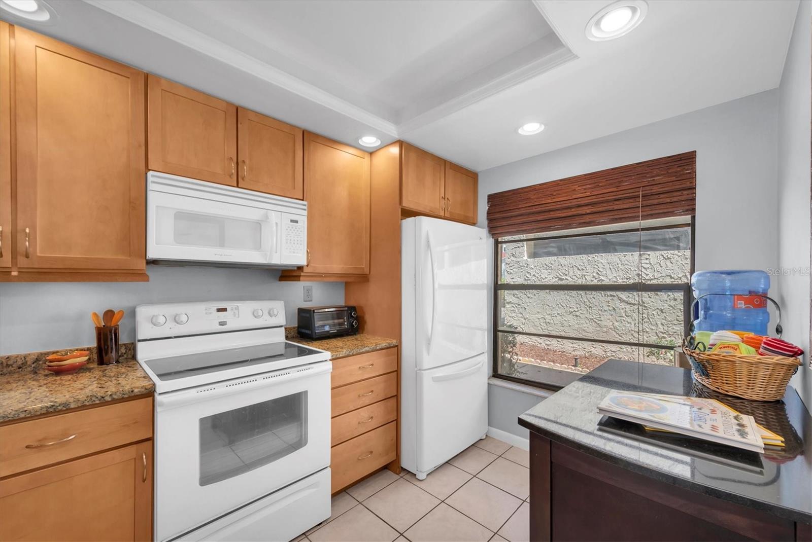 Image 19 of 50 For 6279 Sun Boulevard 103